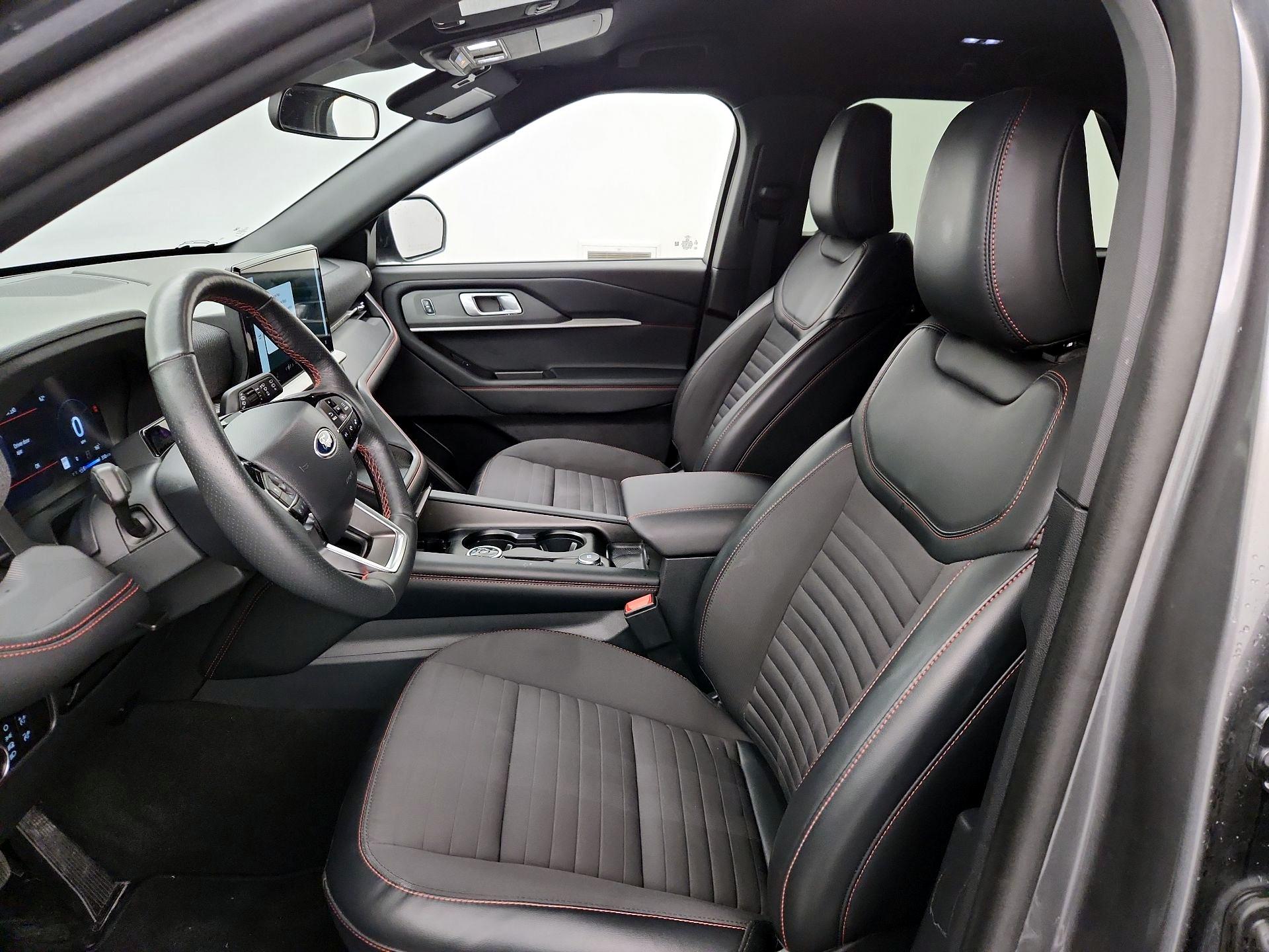 Thumbnail: 2025 Ford Explorer - 11