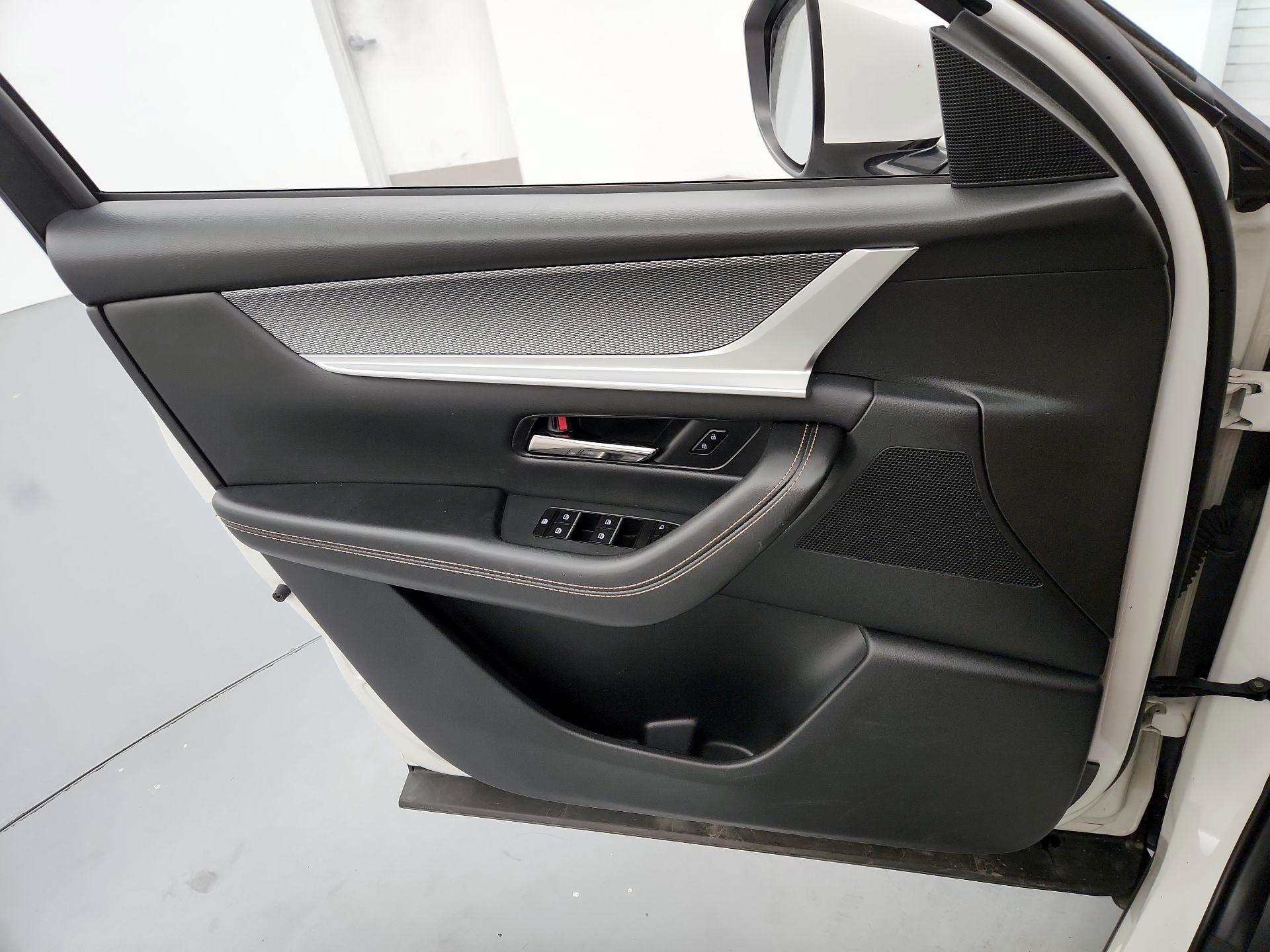 Thumbnail: 2024 Mazda CX-90 - 12