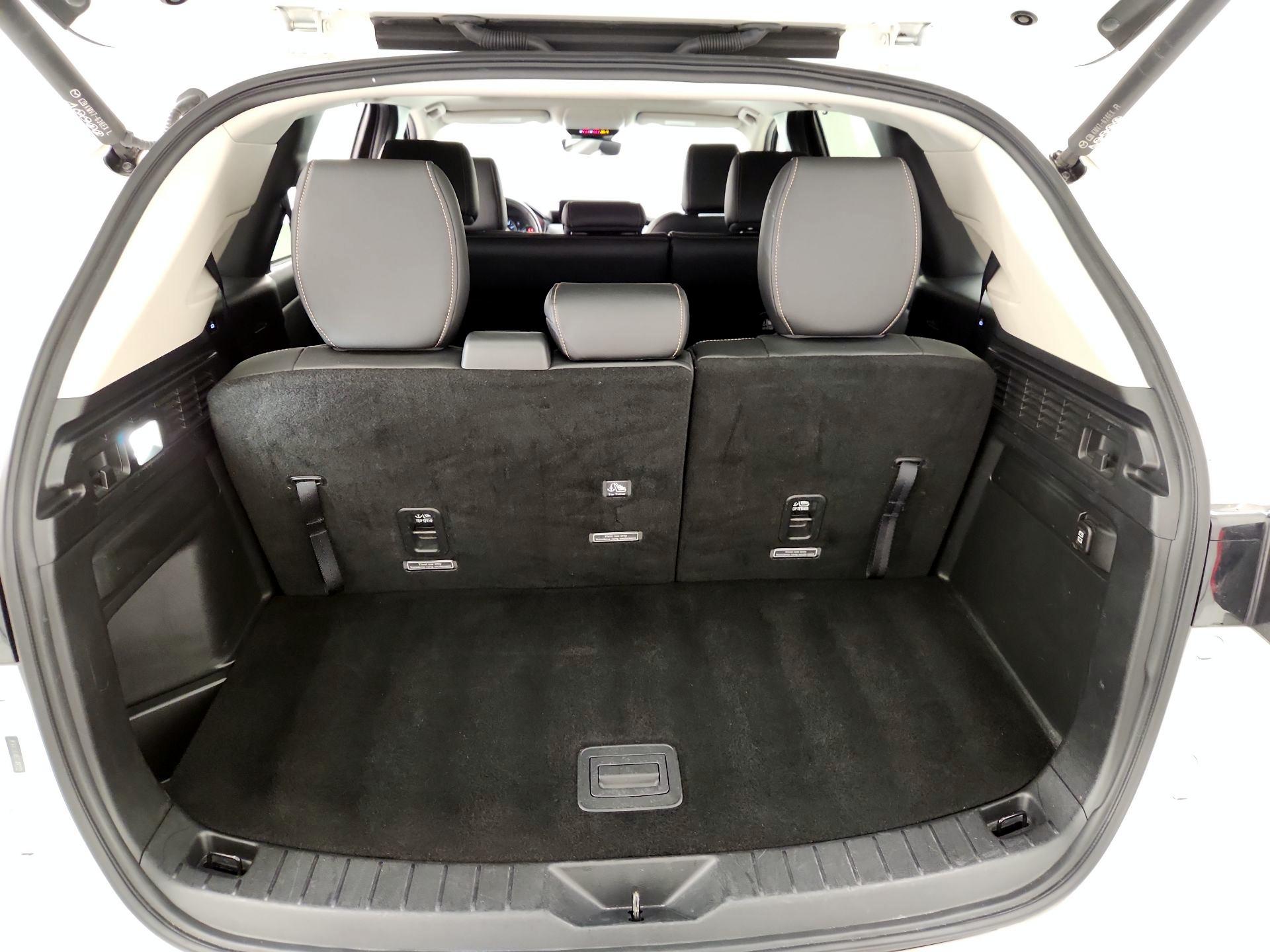 Thumbnail: 2024 Mazda CX-90 - 20