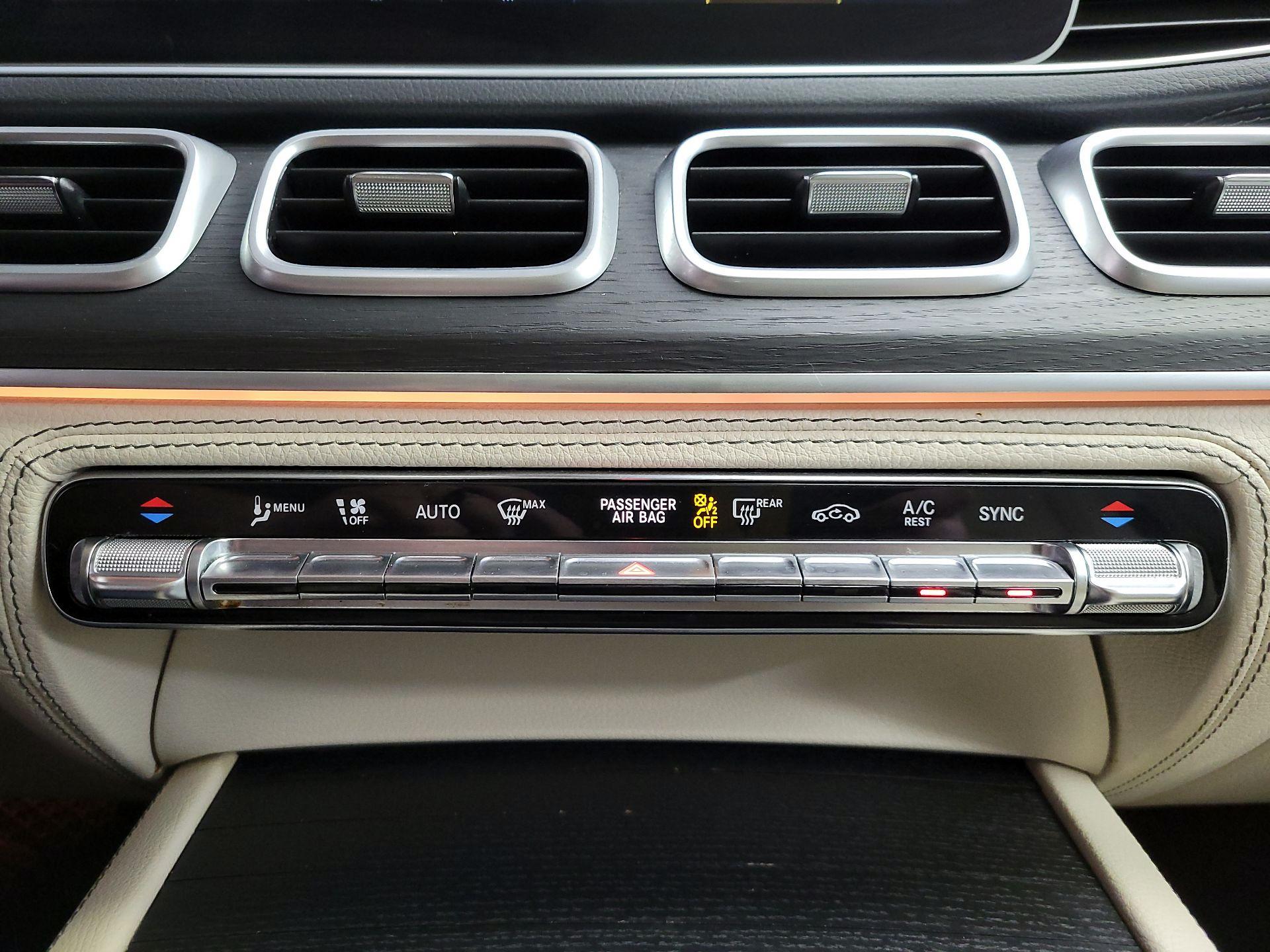 Thumbnail: 2023 Mercedes-Benz GLE - 17