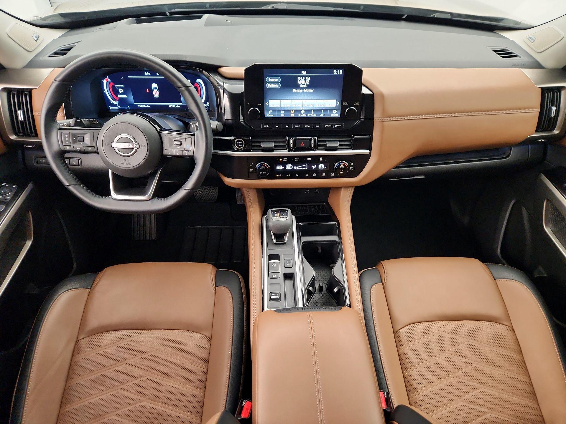 Thumbnail: 2024 Nissan Pathfinder - 9