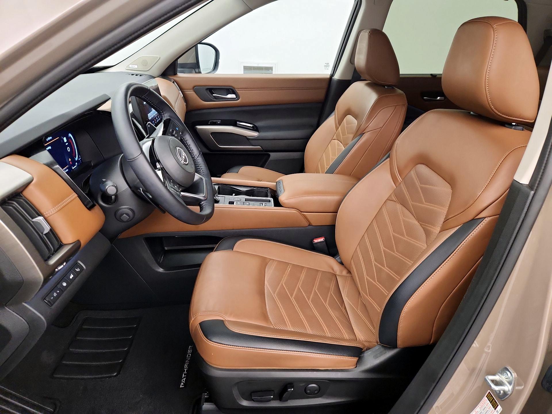 Thumbnail: 2024 Nissan Pathfinder - 11