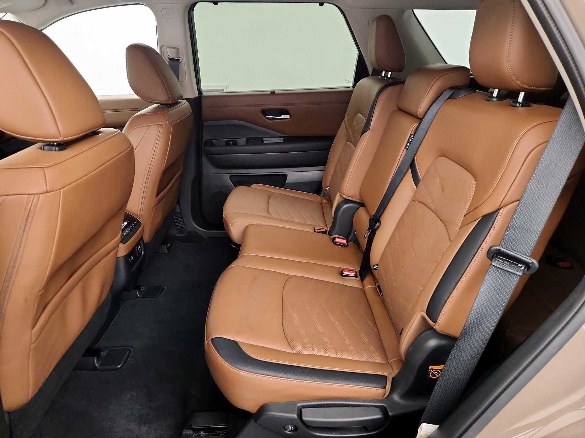 Thumbnail: 2024 Nissan Pathfinder - 20