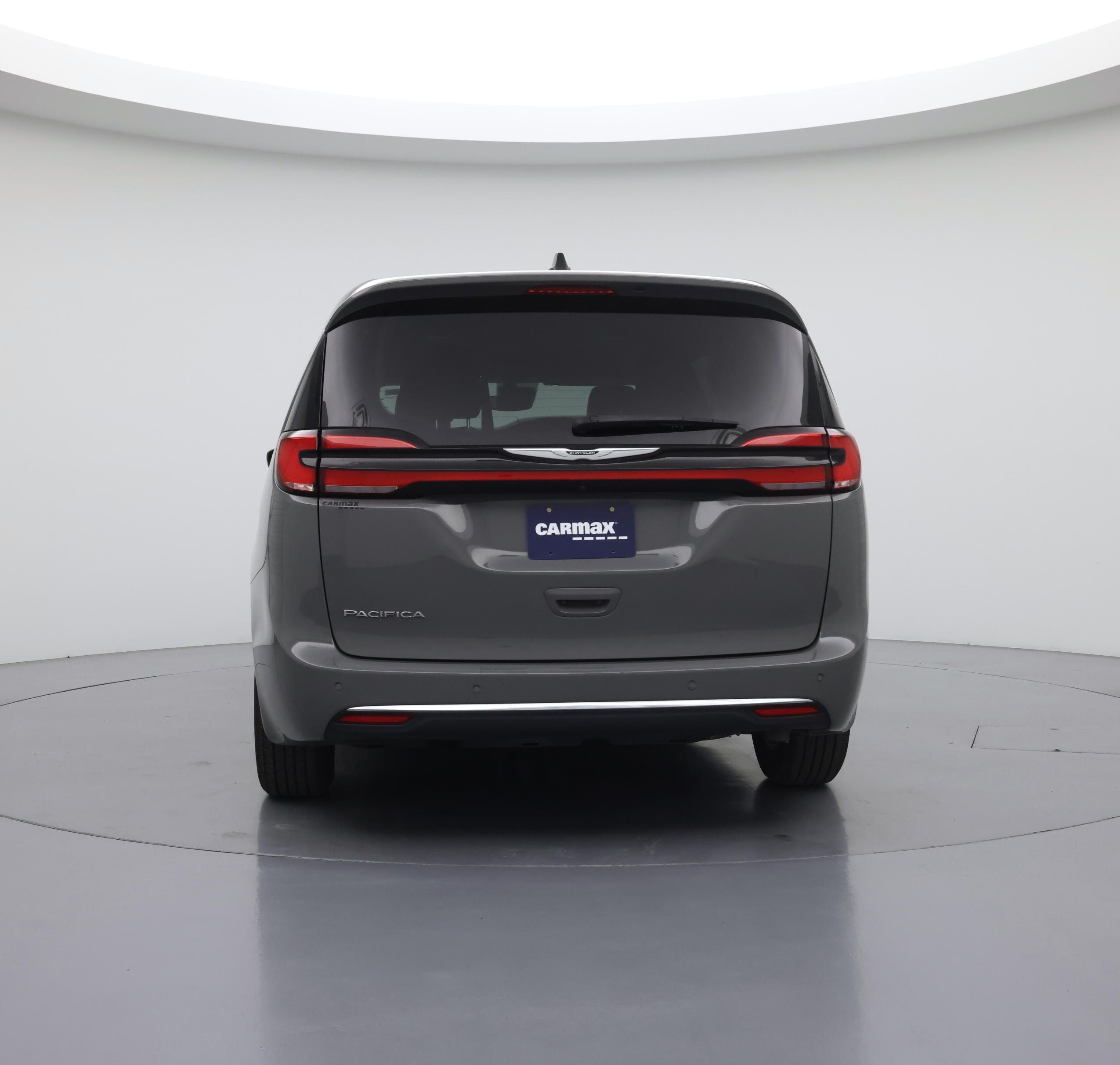Thumbnail: 2023 Chrysler Pacifica - 6