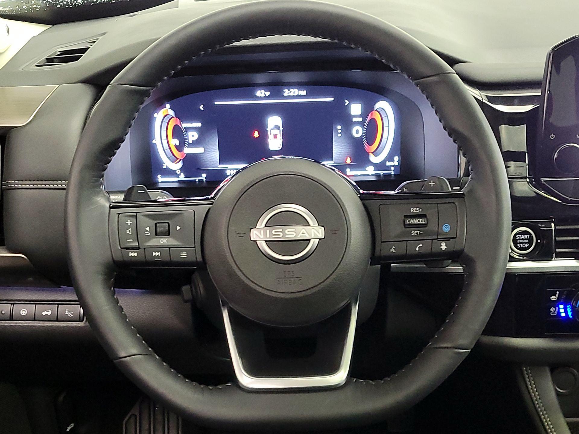 Thumbnail: 2024 Nissan Pathfinder - 10