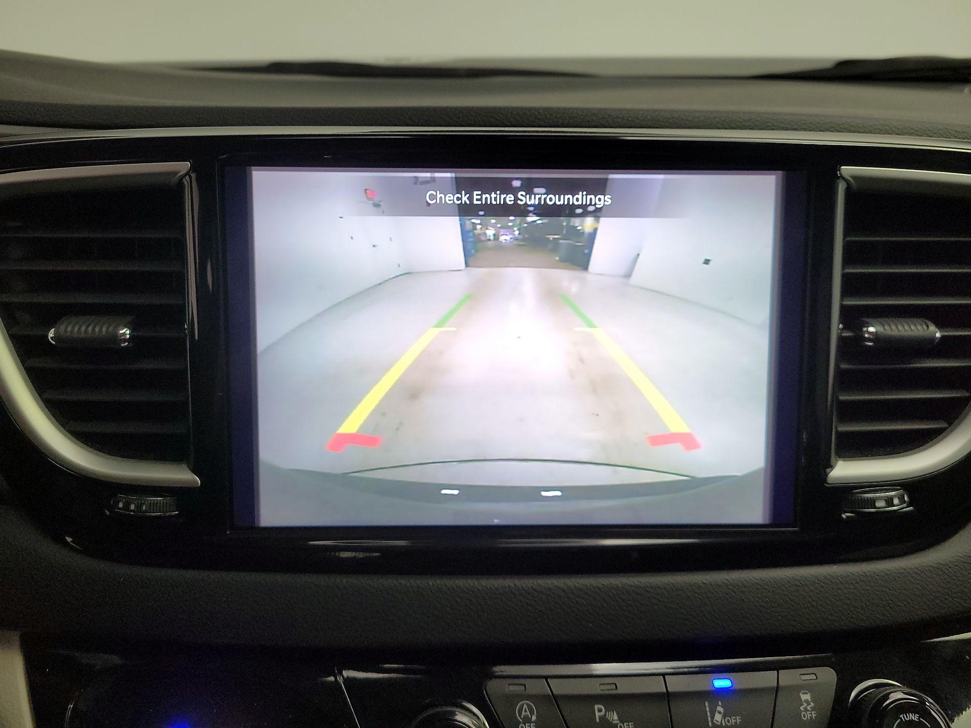 Thumbnail: 2023 Chrysler Pacifica - 14