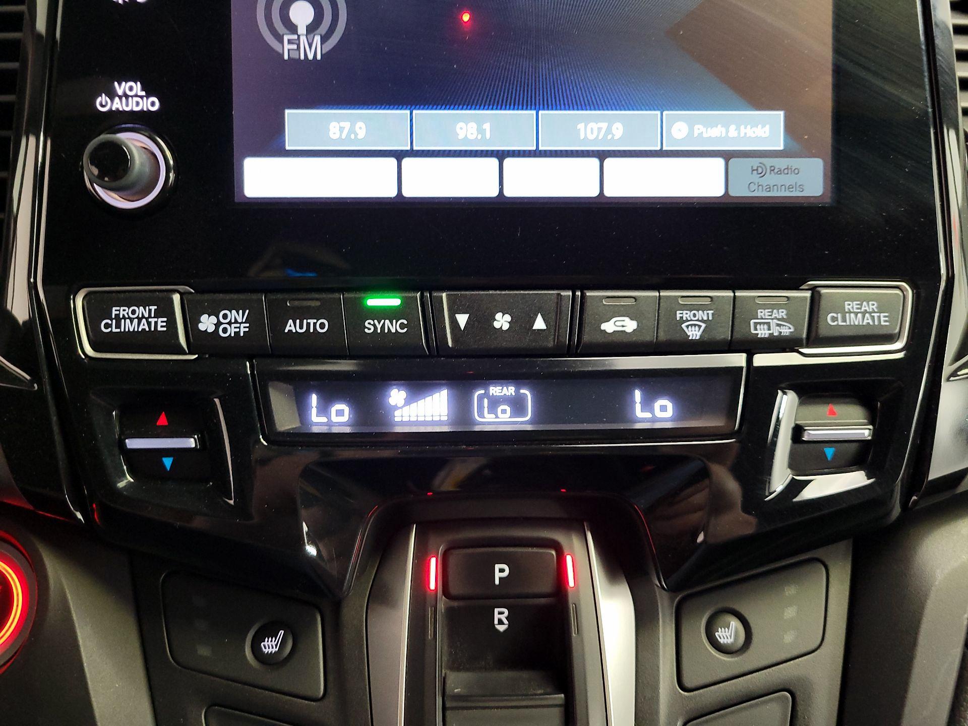 Thumbnail: 2023 Honda Odyssey - 16