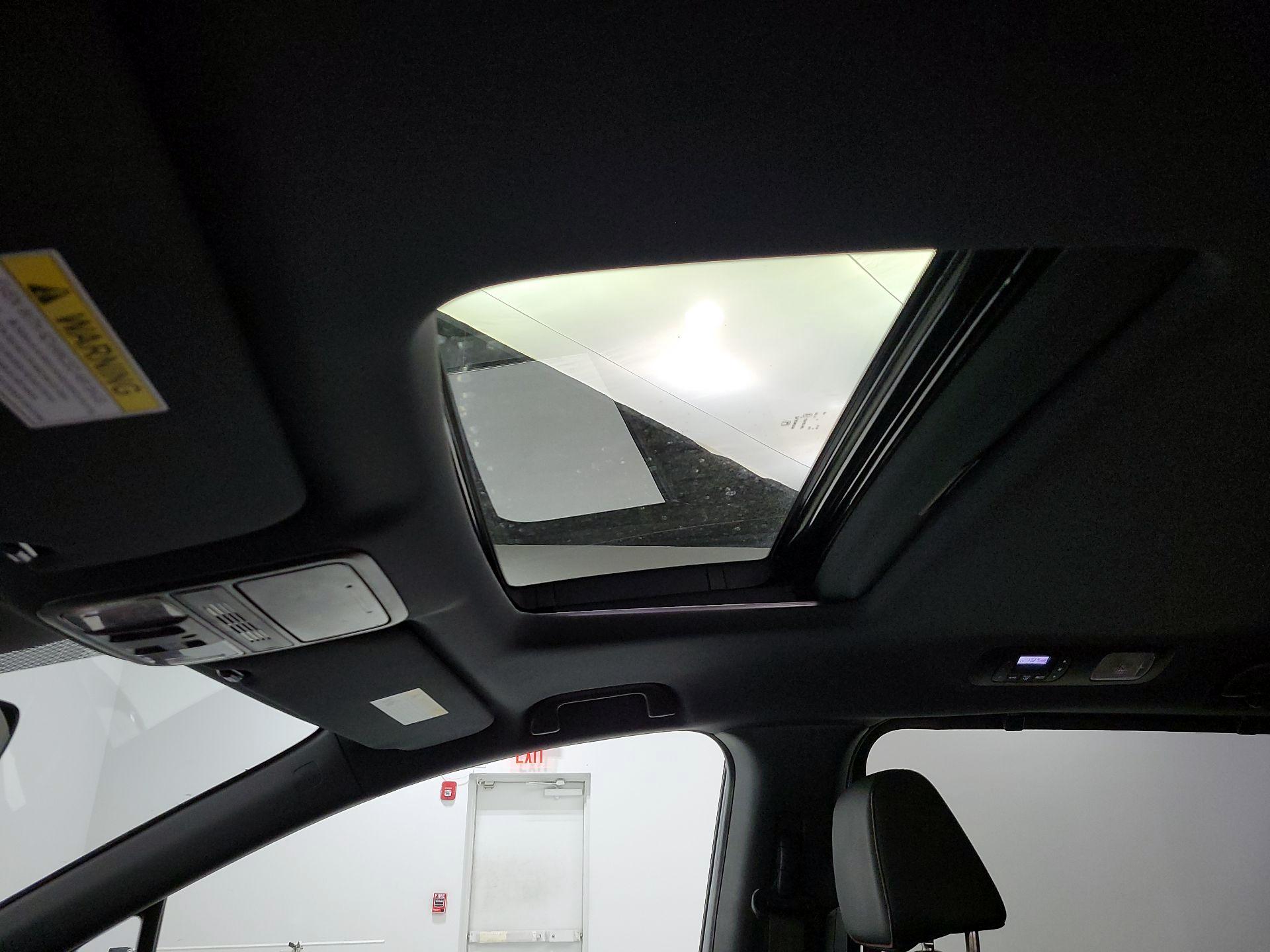 Thumbnail: 2023 Honda Odyssey - 19