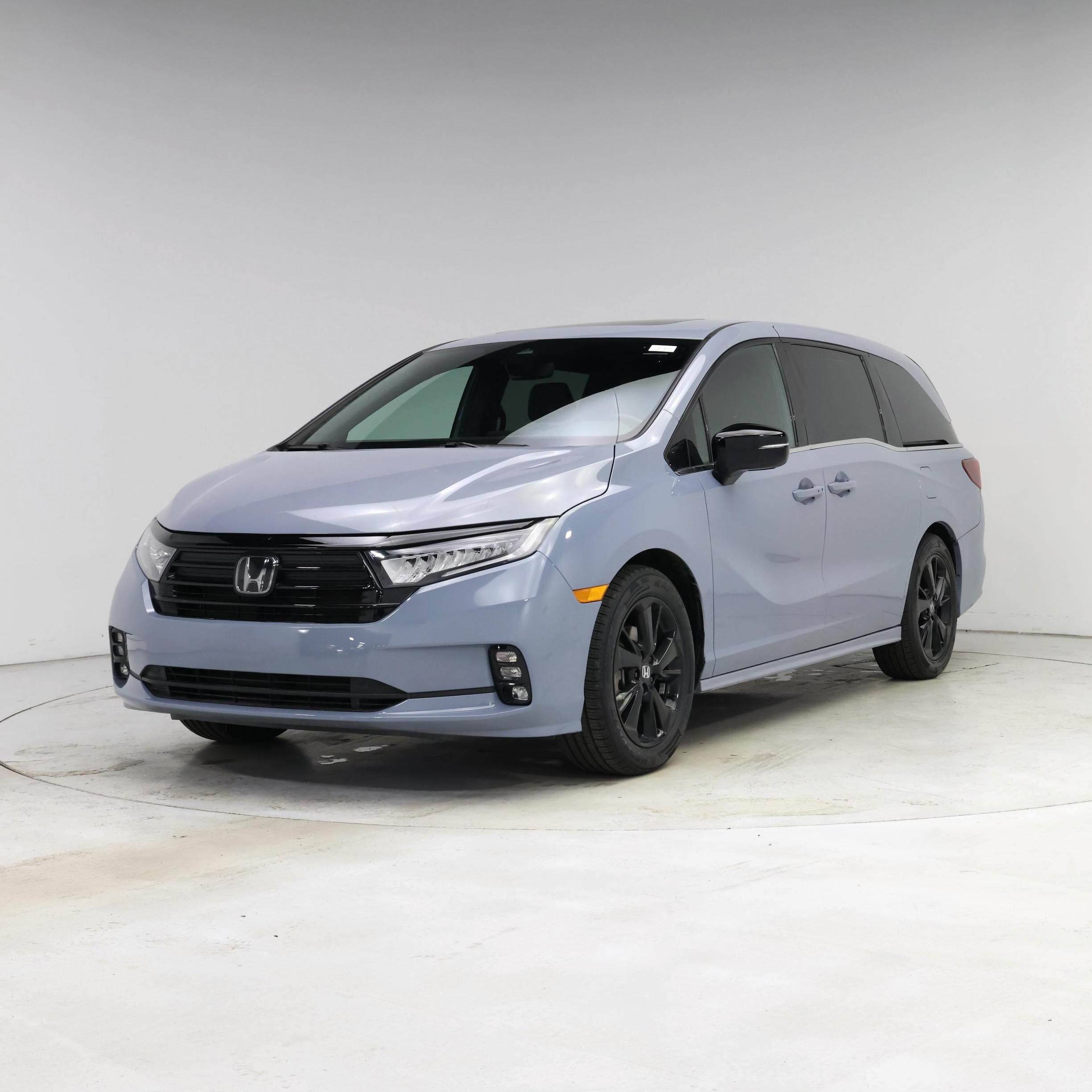 Thumbnail: 2023 Honda Odyssey - 4