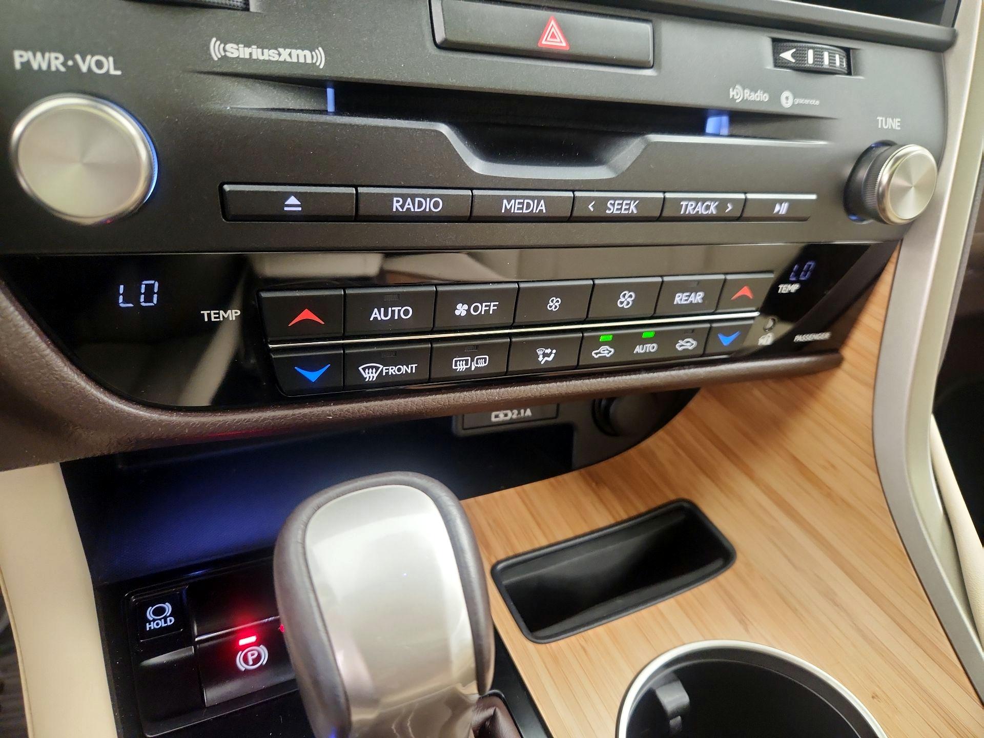 Thumbnail: 2020 Lexus RX - 17