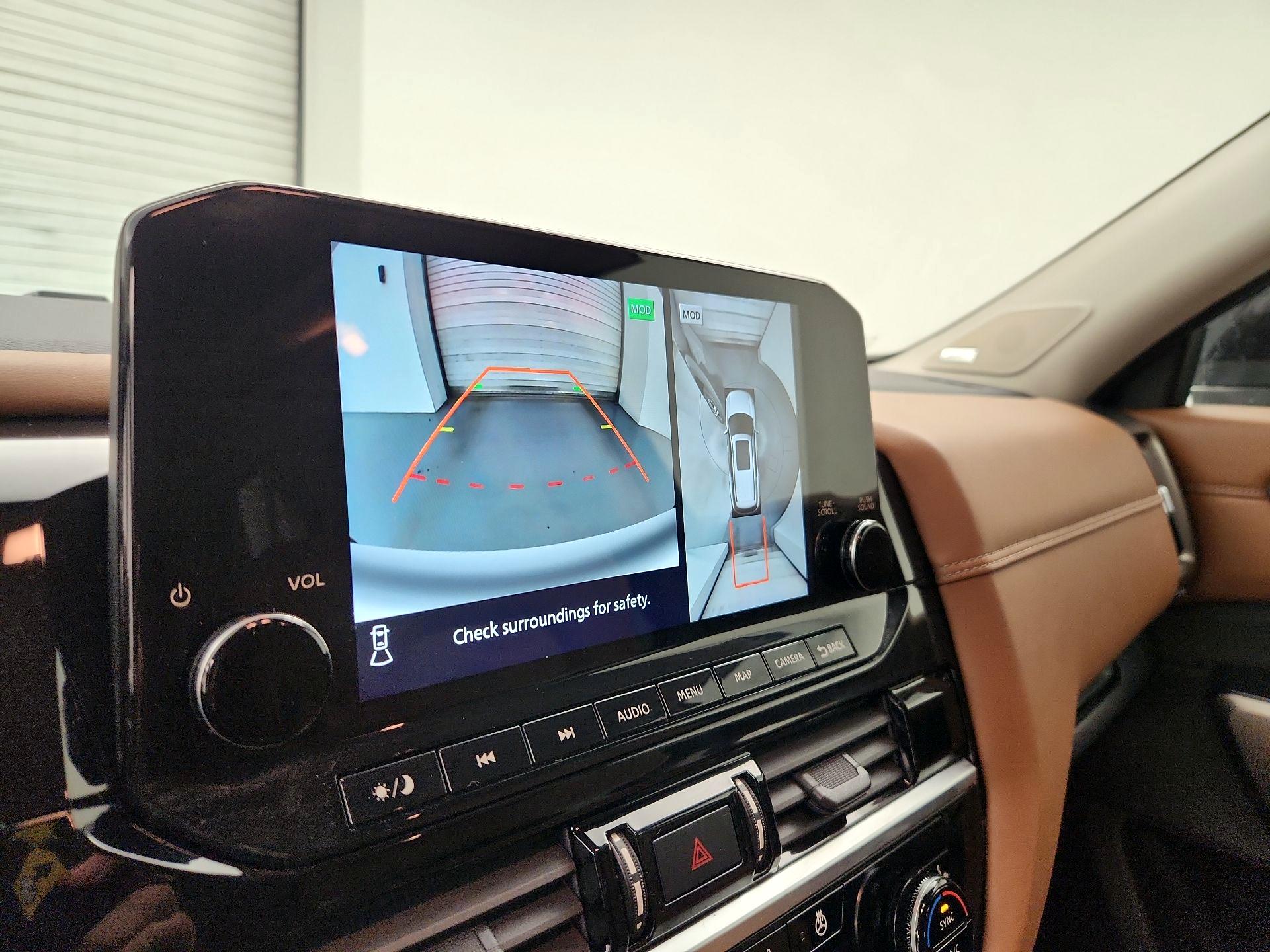 Thumbnail: 2023 Nissan Pathfinder - 15