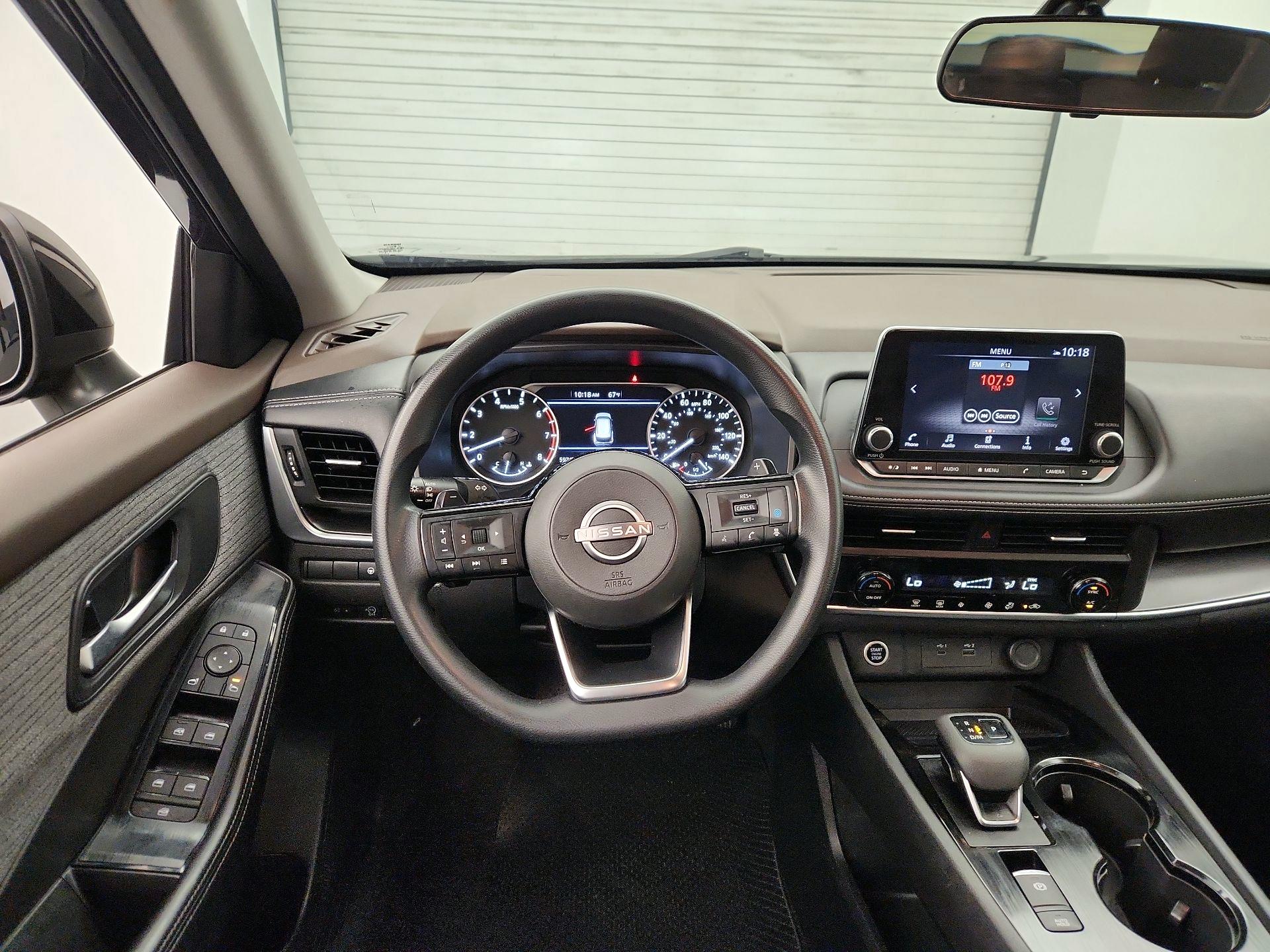 Thumbnail: 2023 Nissan Rogue - 10