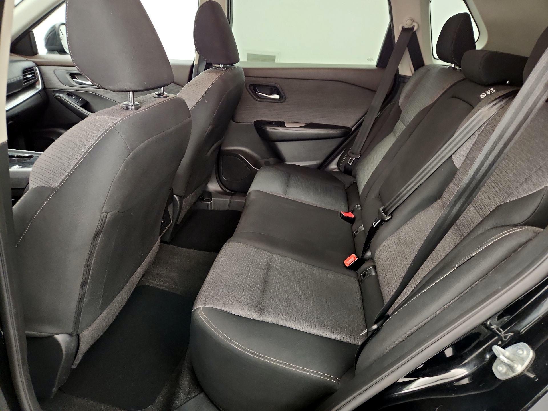 Thumbnail: 2023 Nissan Rogue - 19