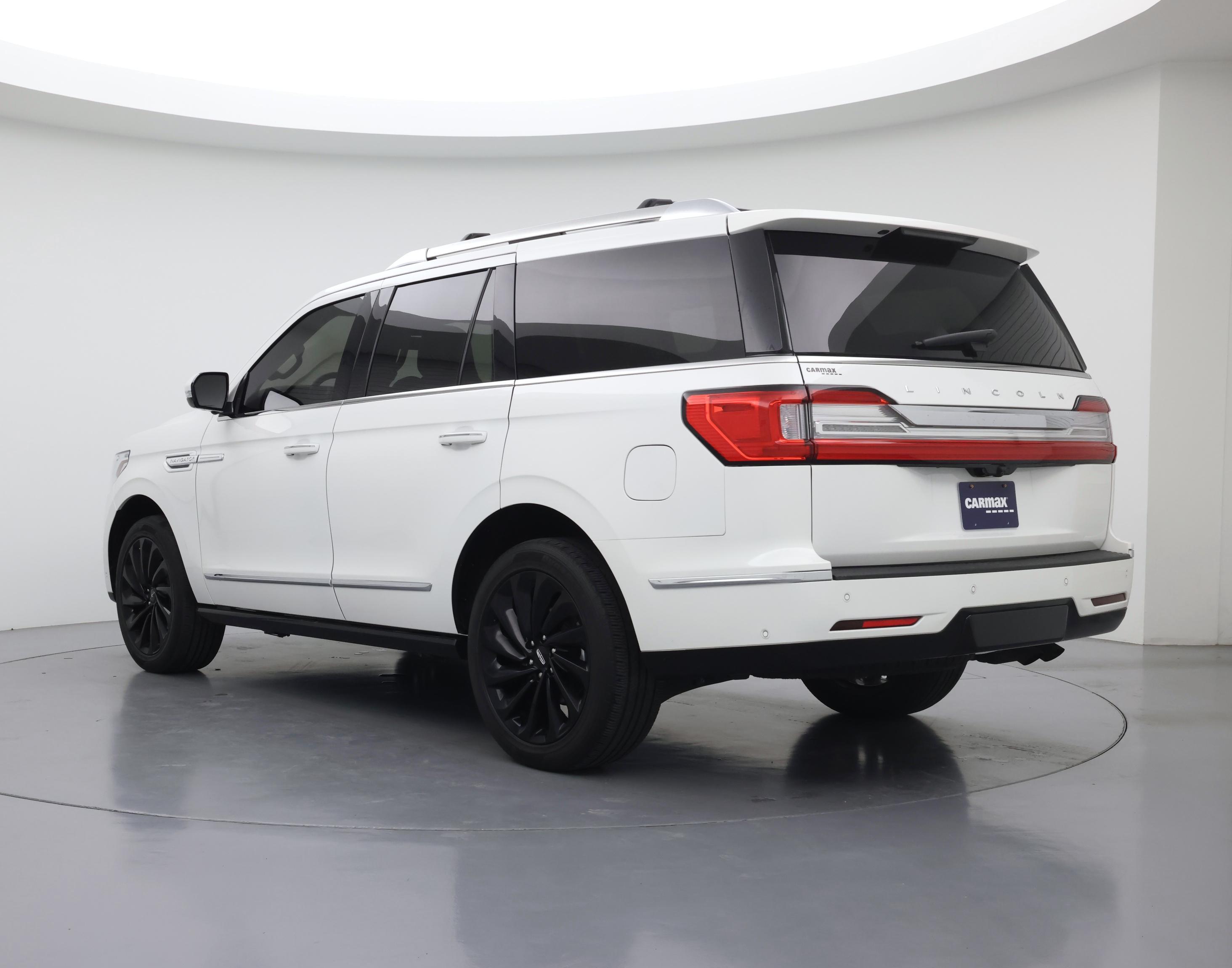 Thumbnail: 2021 Lincoln Navigator - 2