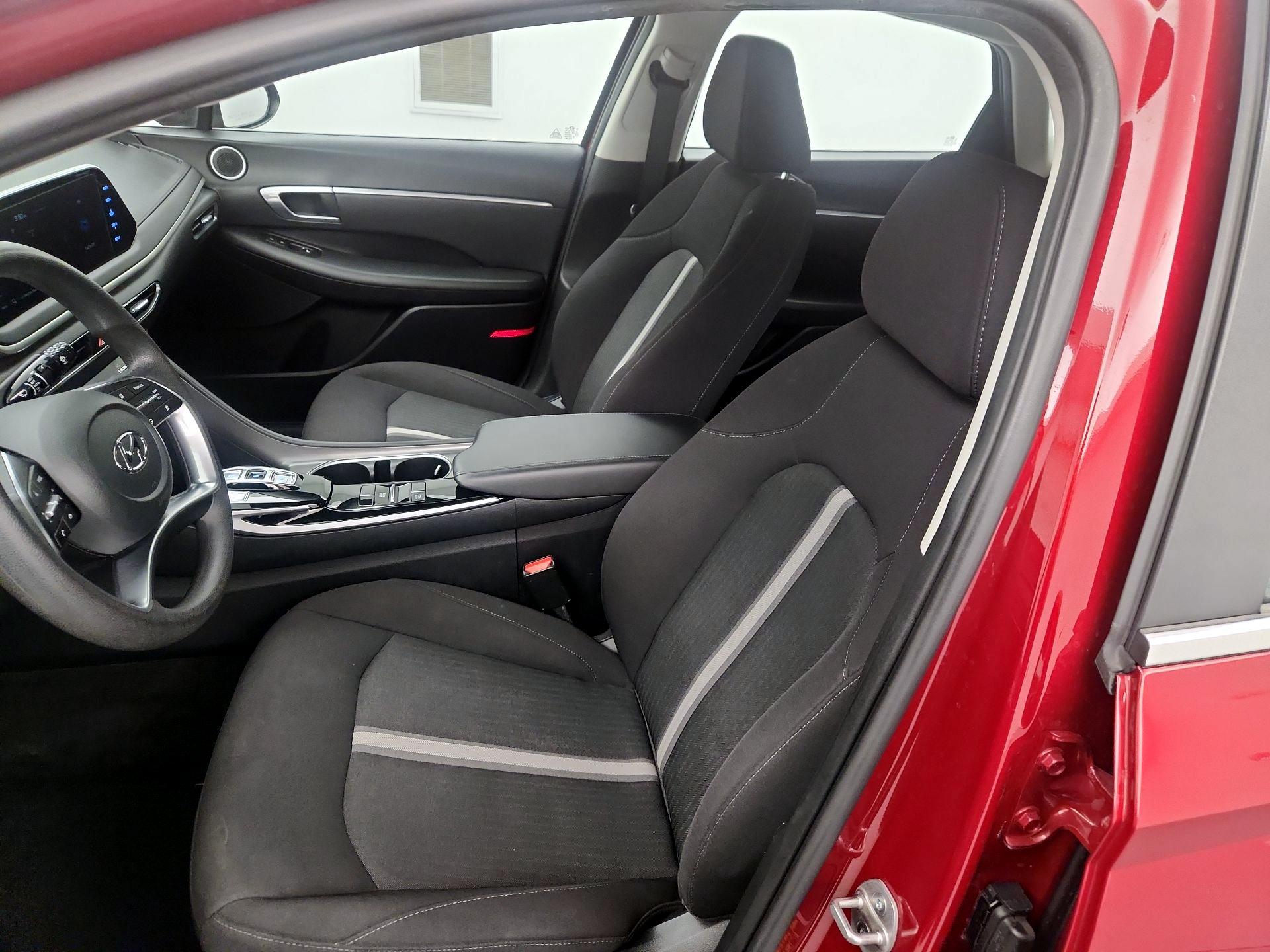 Thumbnail: 2023 Hyundai Sonata - 11