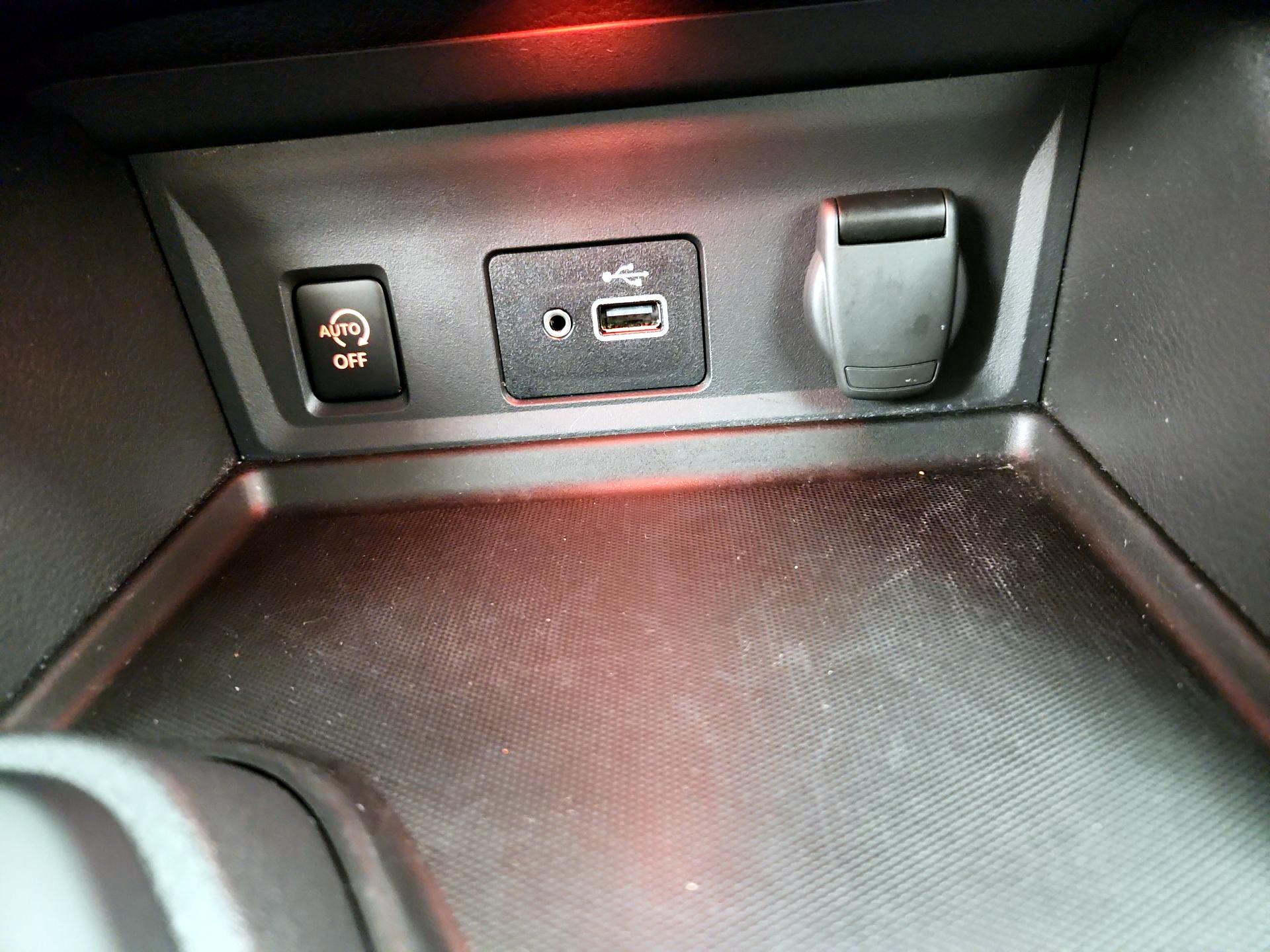 Thumbnail: 2024 Nissan Sentra - 18