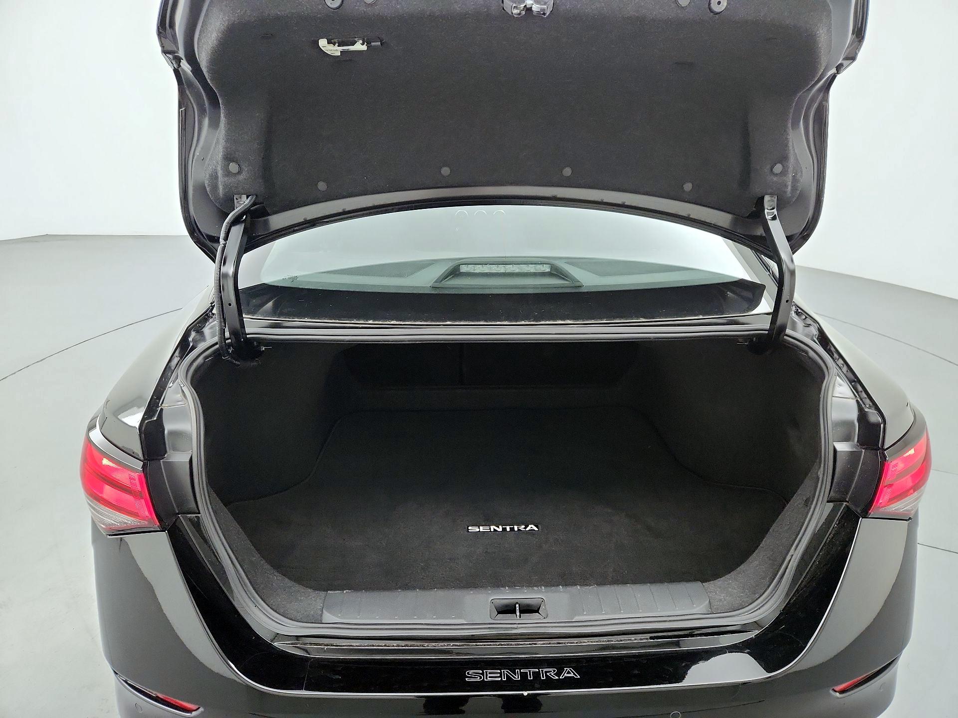 Thumbnail: 2024 Nissan Sentra - 20