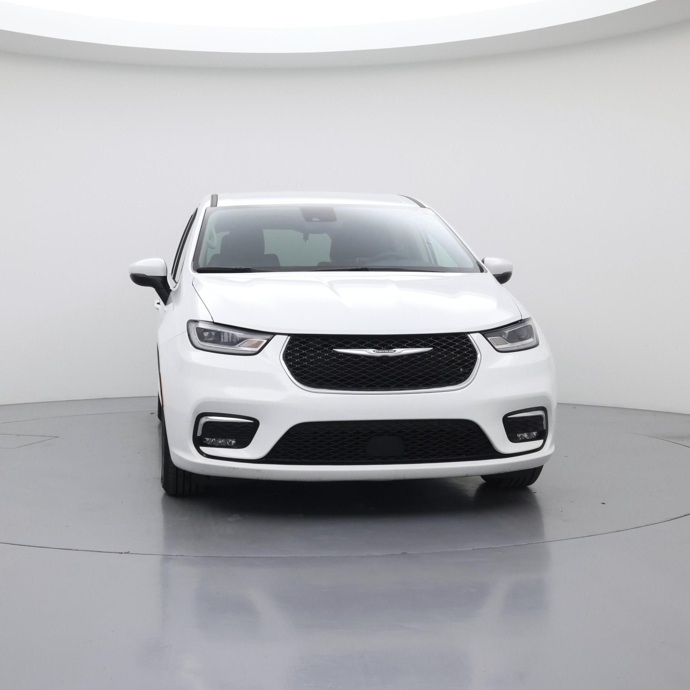 Thumbnail: 2023 Chrysler Pacifica - 5