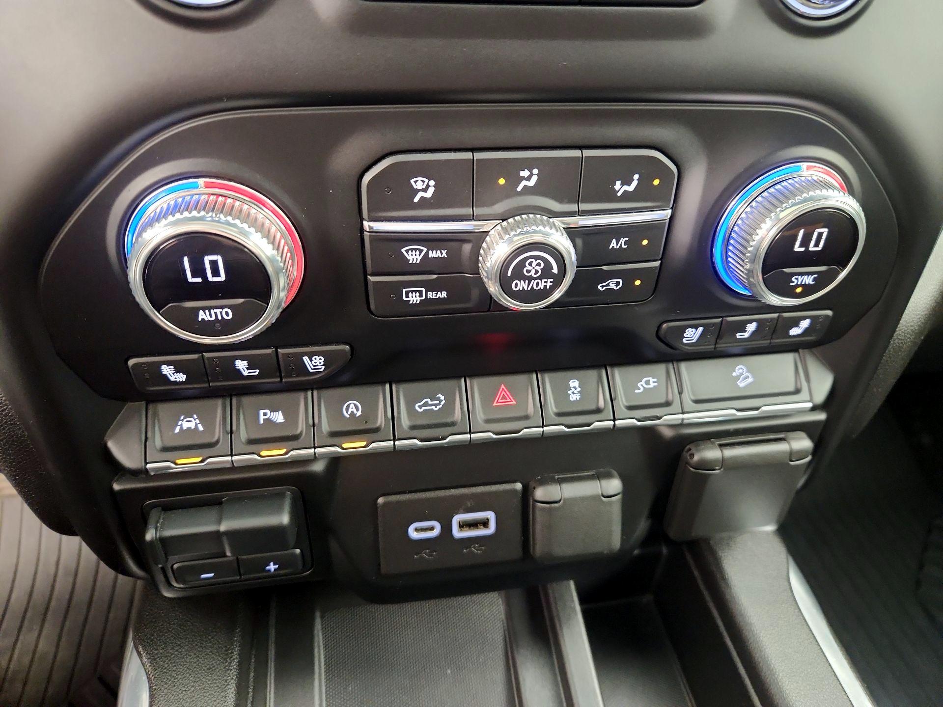 Thumbnail: 2021 GMC Sierra 1500 - 17