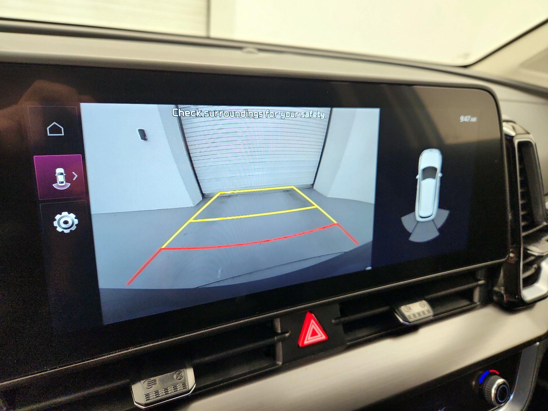 Thumbnail: 2025 Kia Sportage - 14