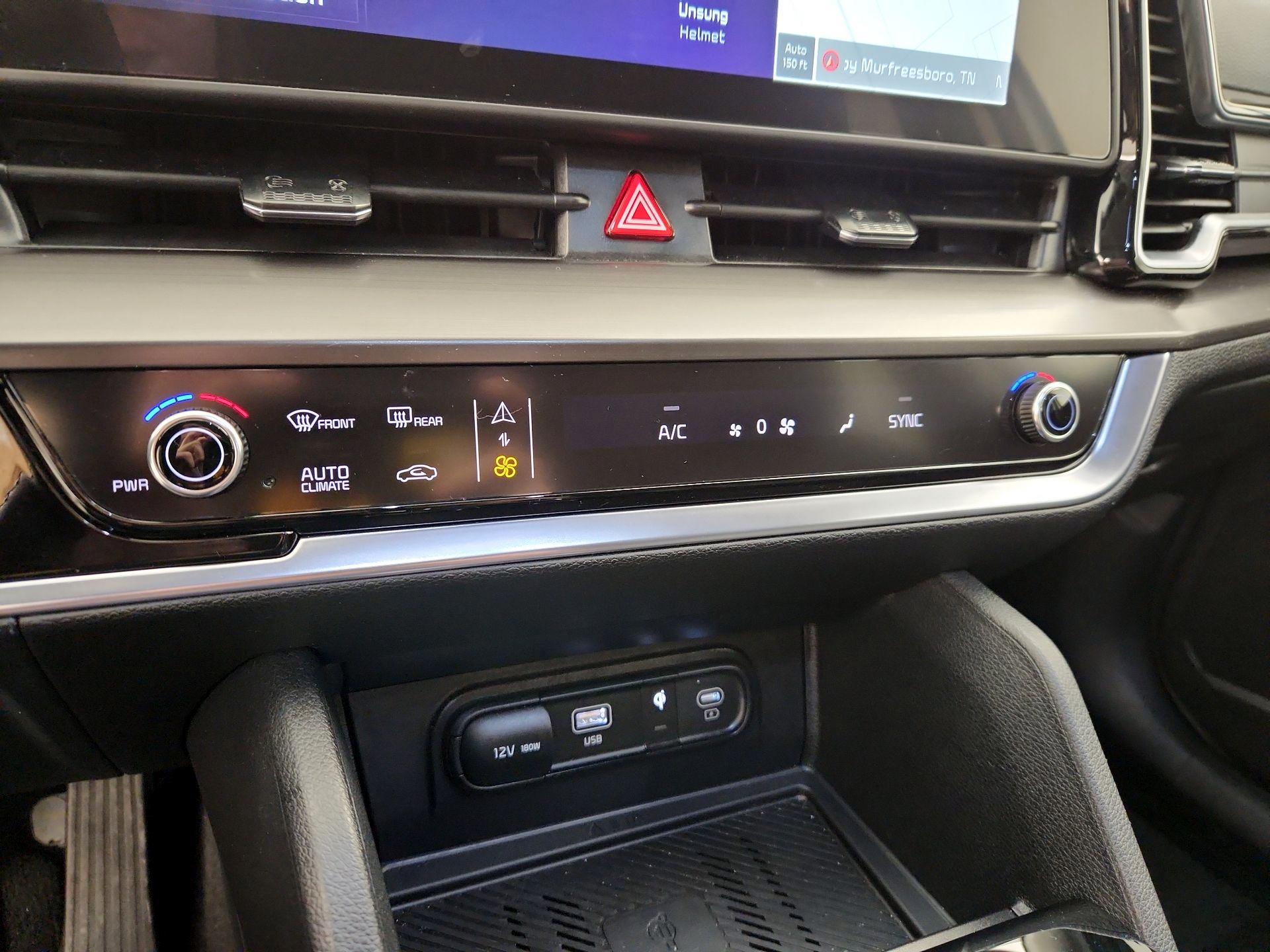 Thumbnail: 2025 Kia Sportage - 16