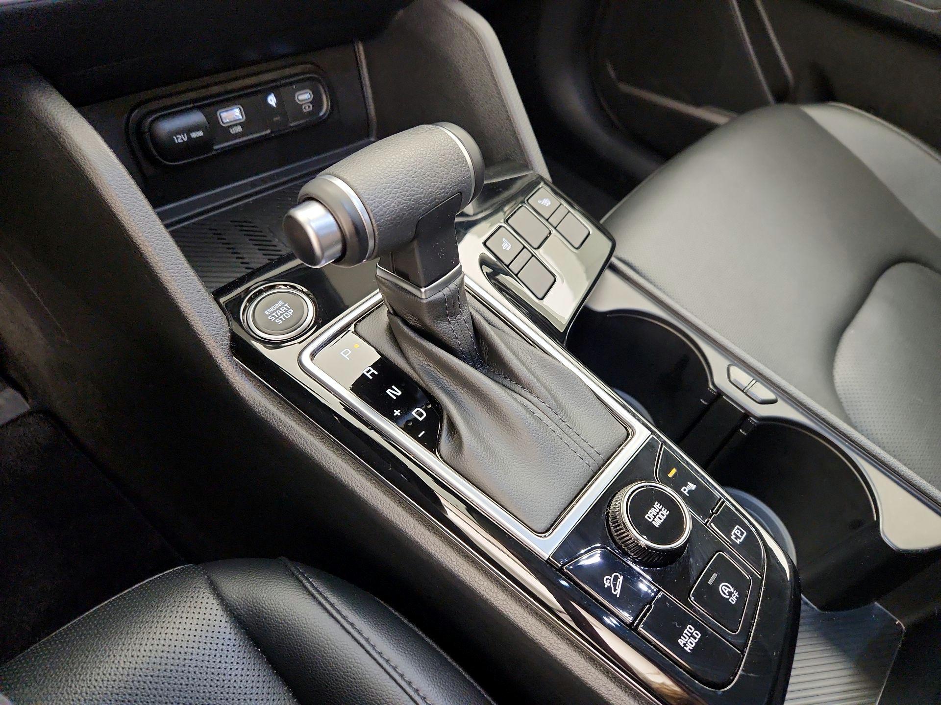 Thumbnail: 2025 Kia Sportage - 17