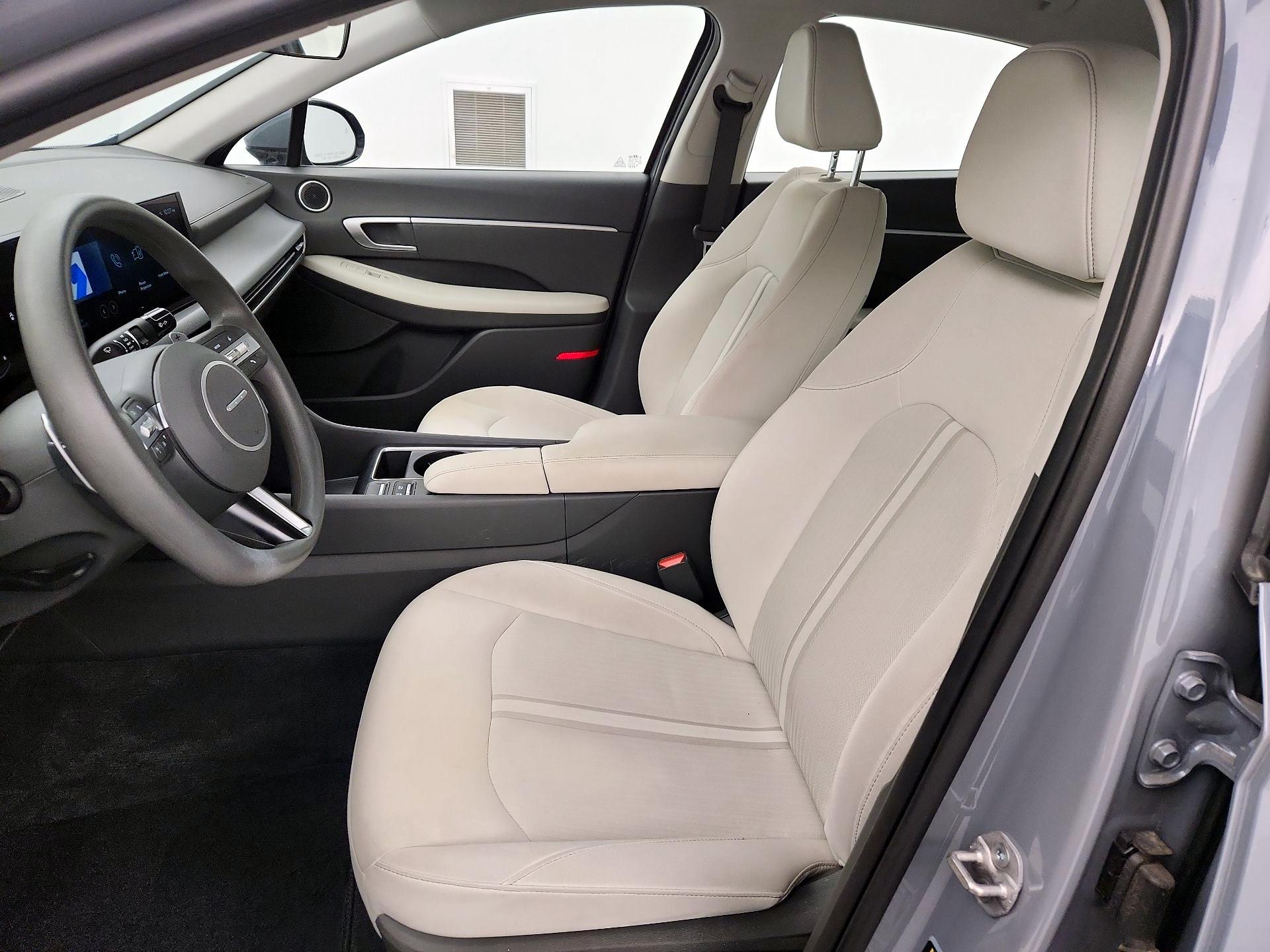 Thumbnail: 2025 Hyundai Sonata - 11