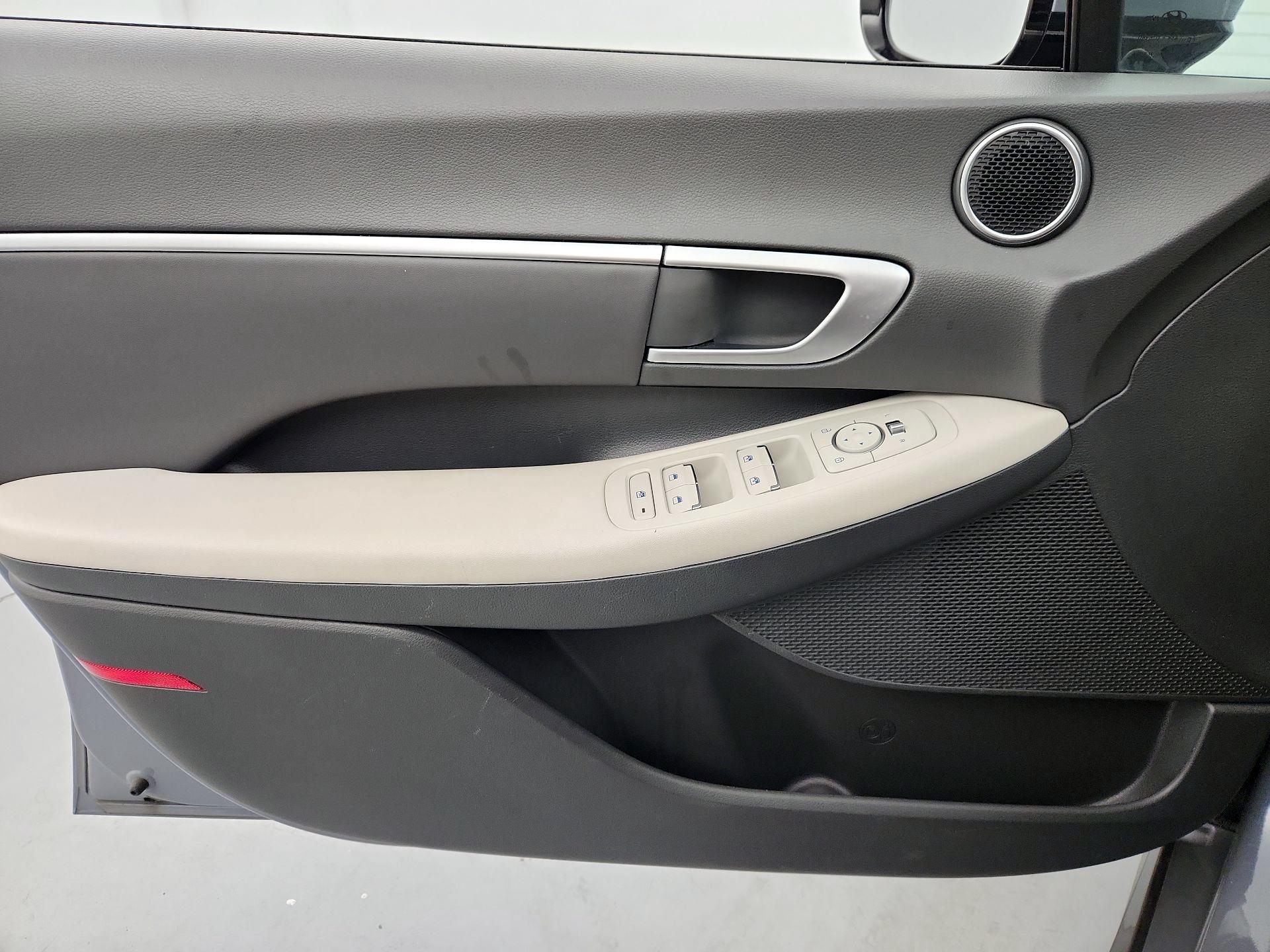 Thumbnail: 2025 Hyundai Sonata - 12