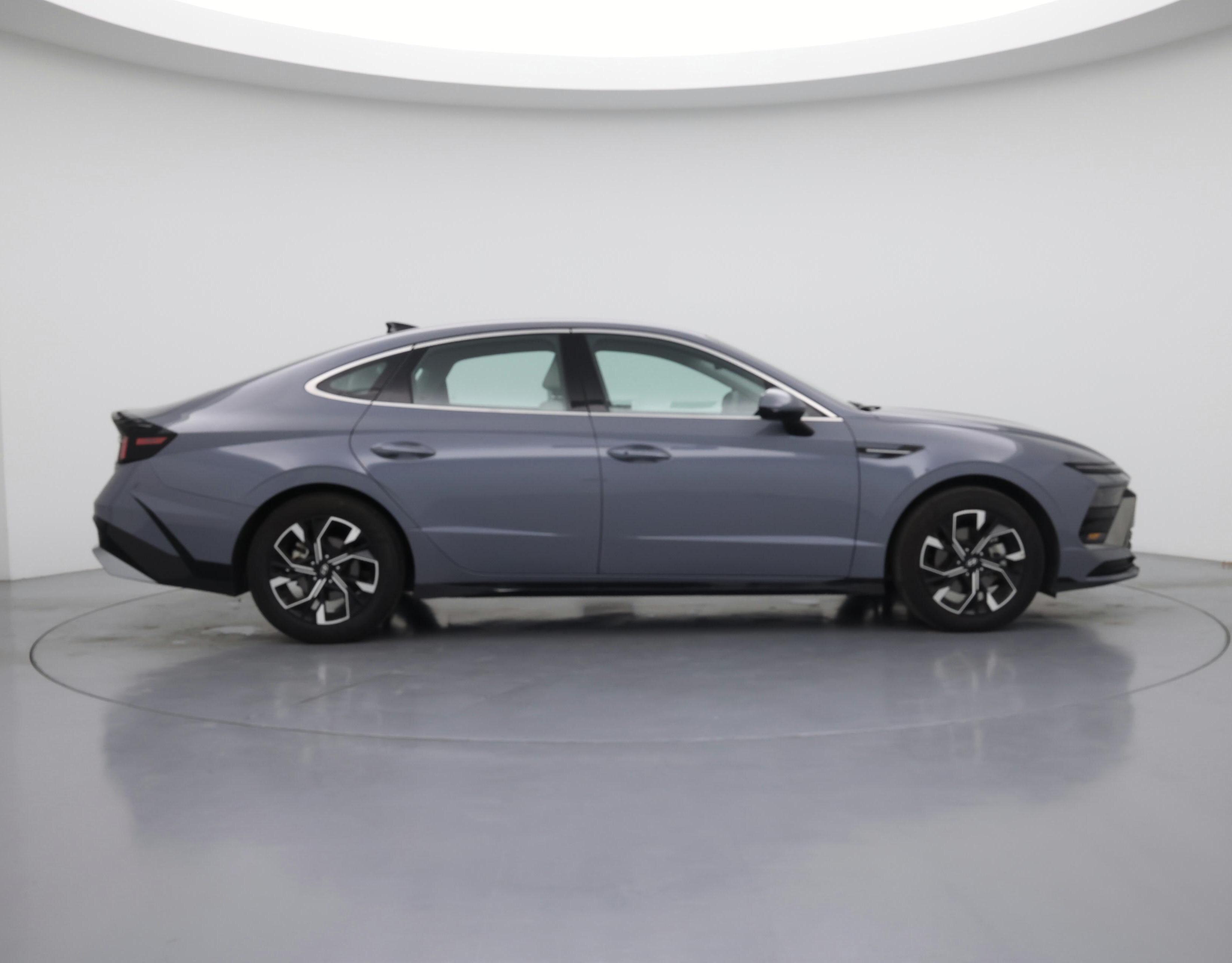 Thumbnail: 2025 Hyundai Sonata - 7