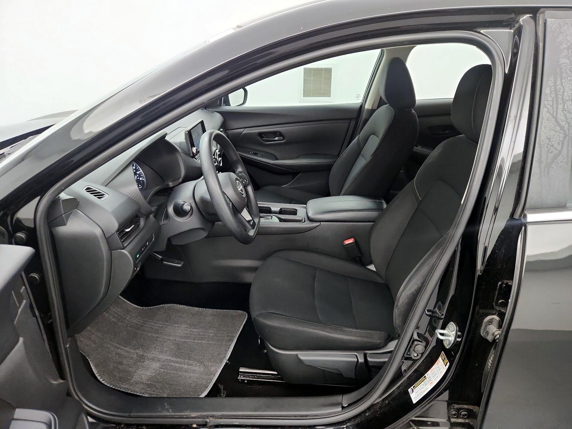 Thumbnail: 2024 Nissan Sentra - 11