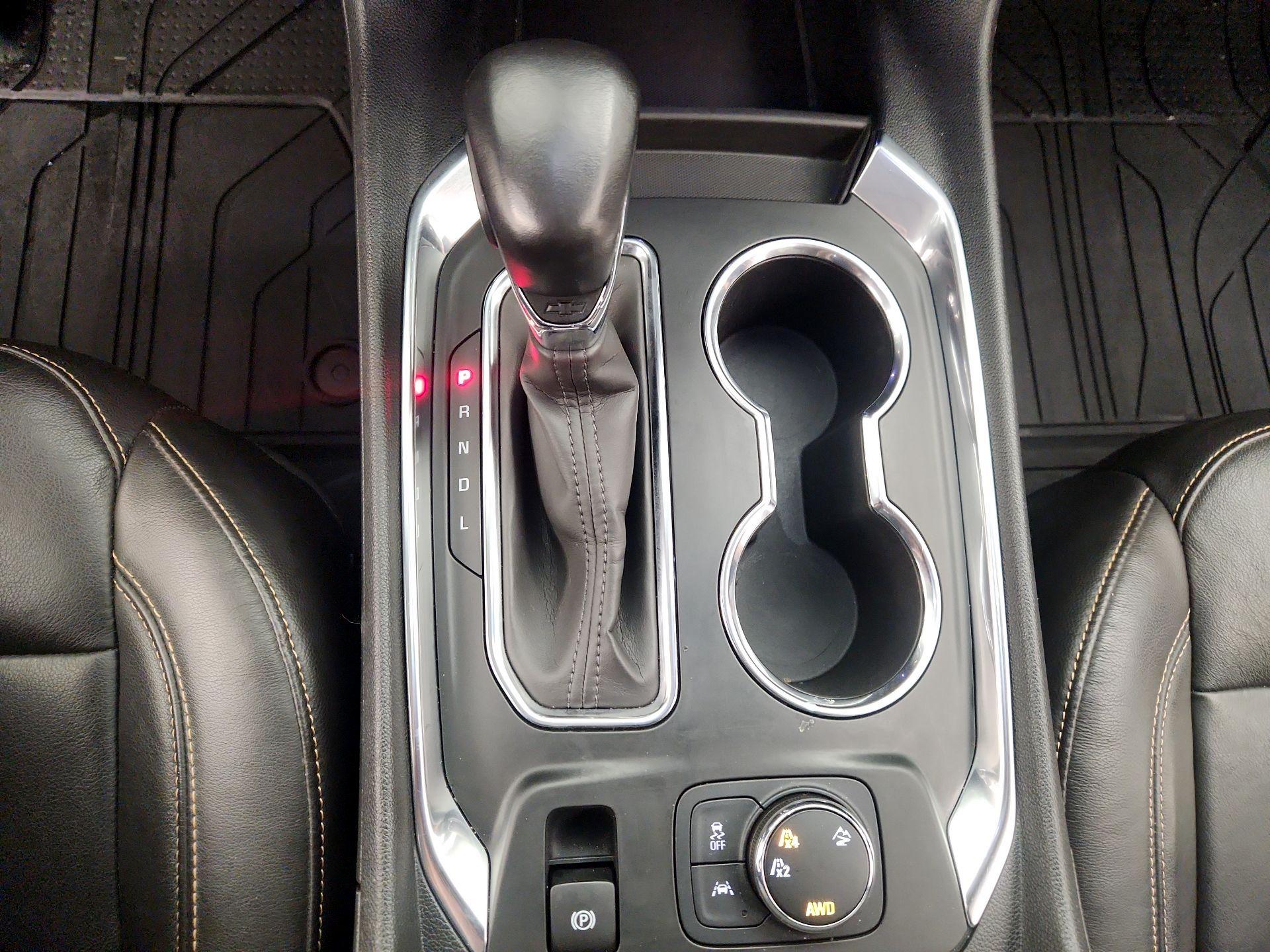 Thumbnail: 2021 Chevrolet Traverse - 17