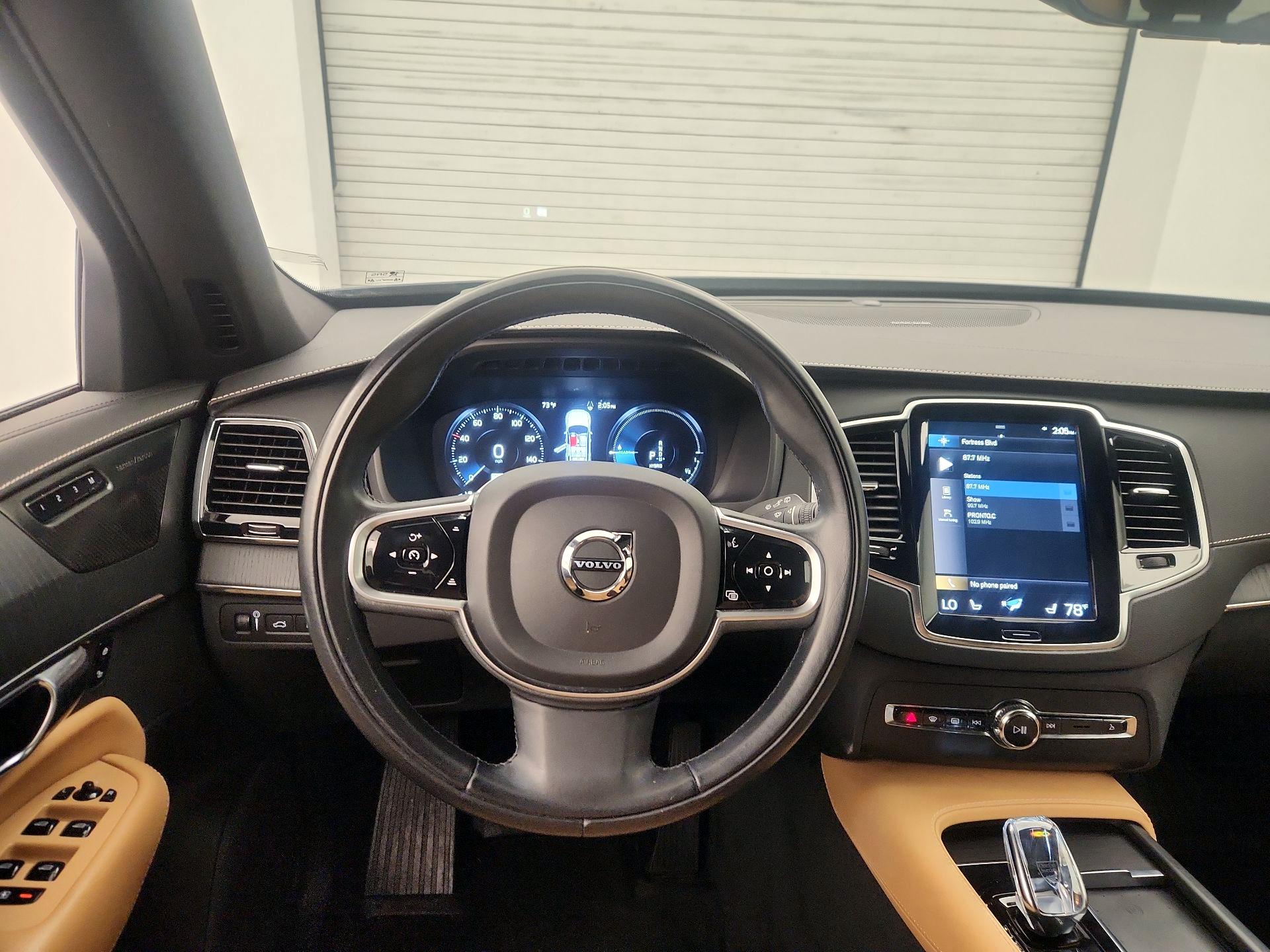 Thumbnail: 2022 Volvo XC90 - 10