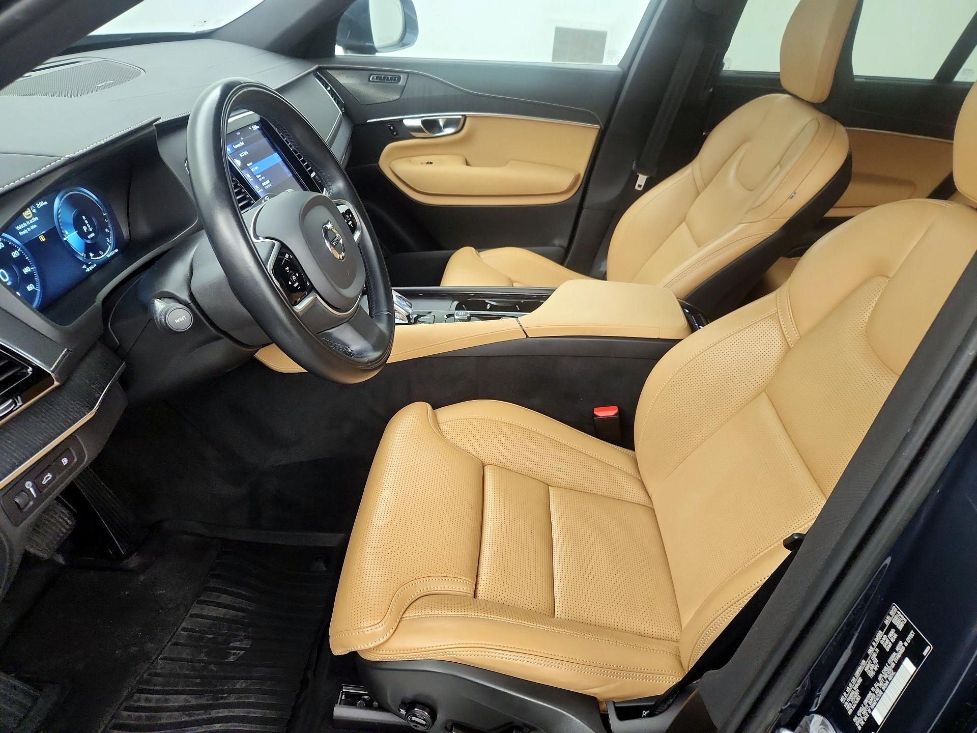 Thumbnail: 2022 Volvo XC90 - 11