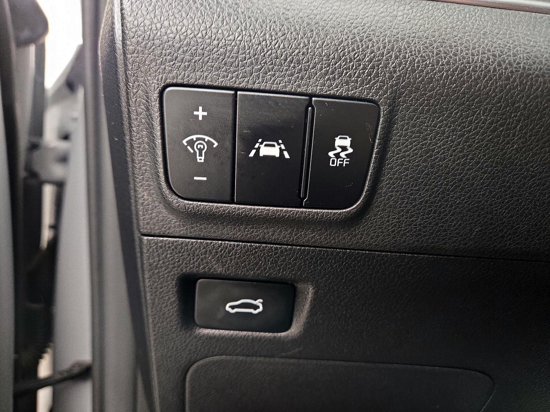 Thumbnail: 2022 Kia K5 - 13