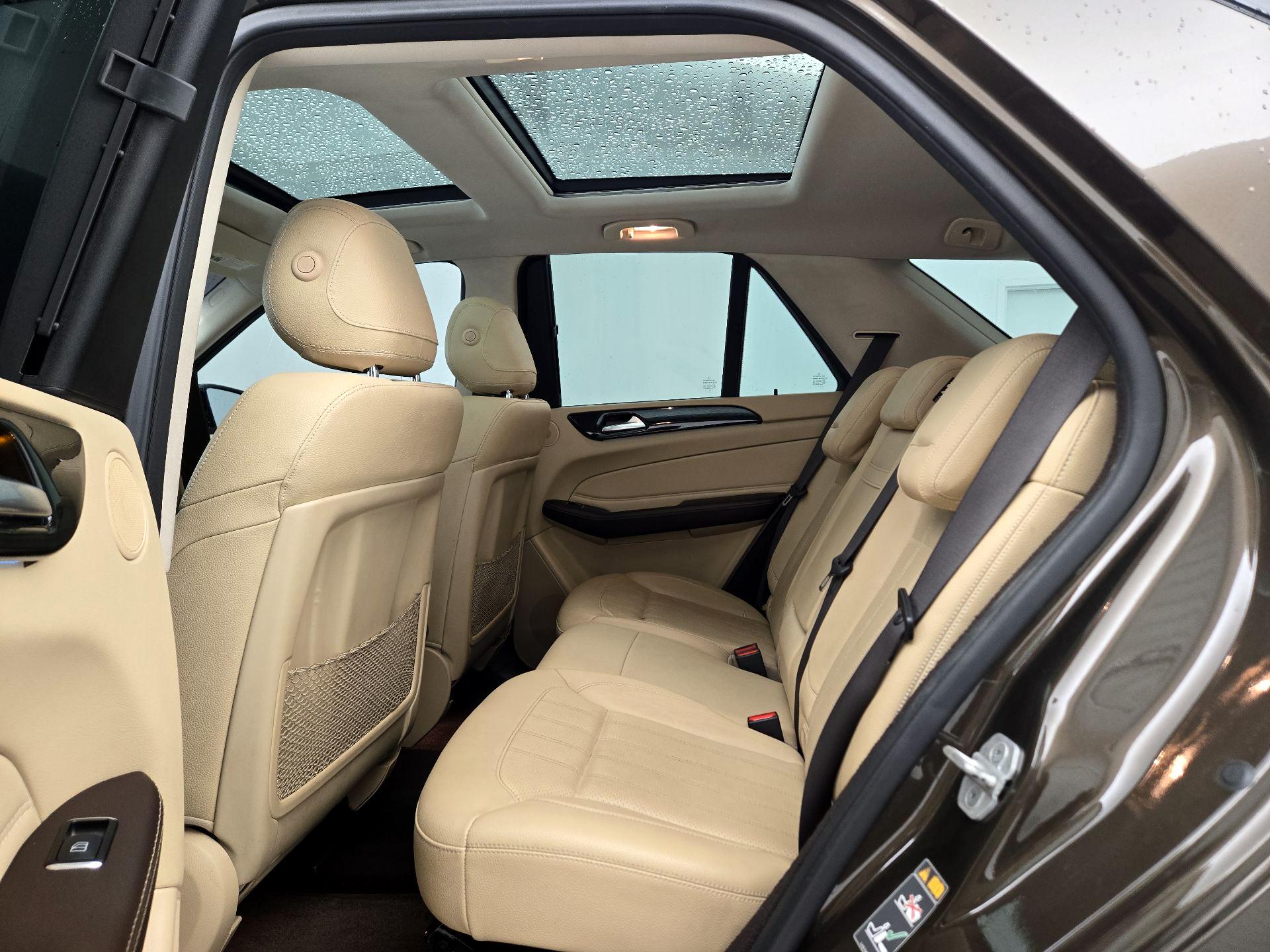 Thumbnail: 2017 Mercedes-Benz GLE - 20