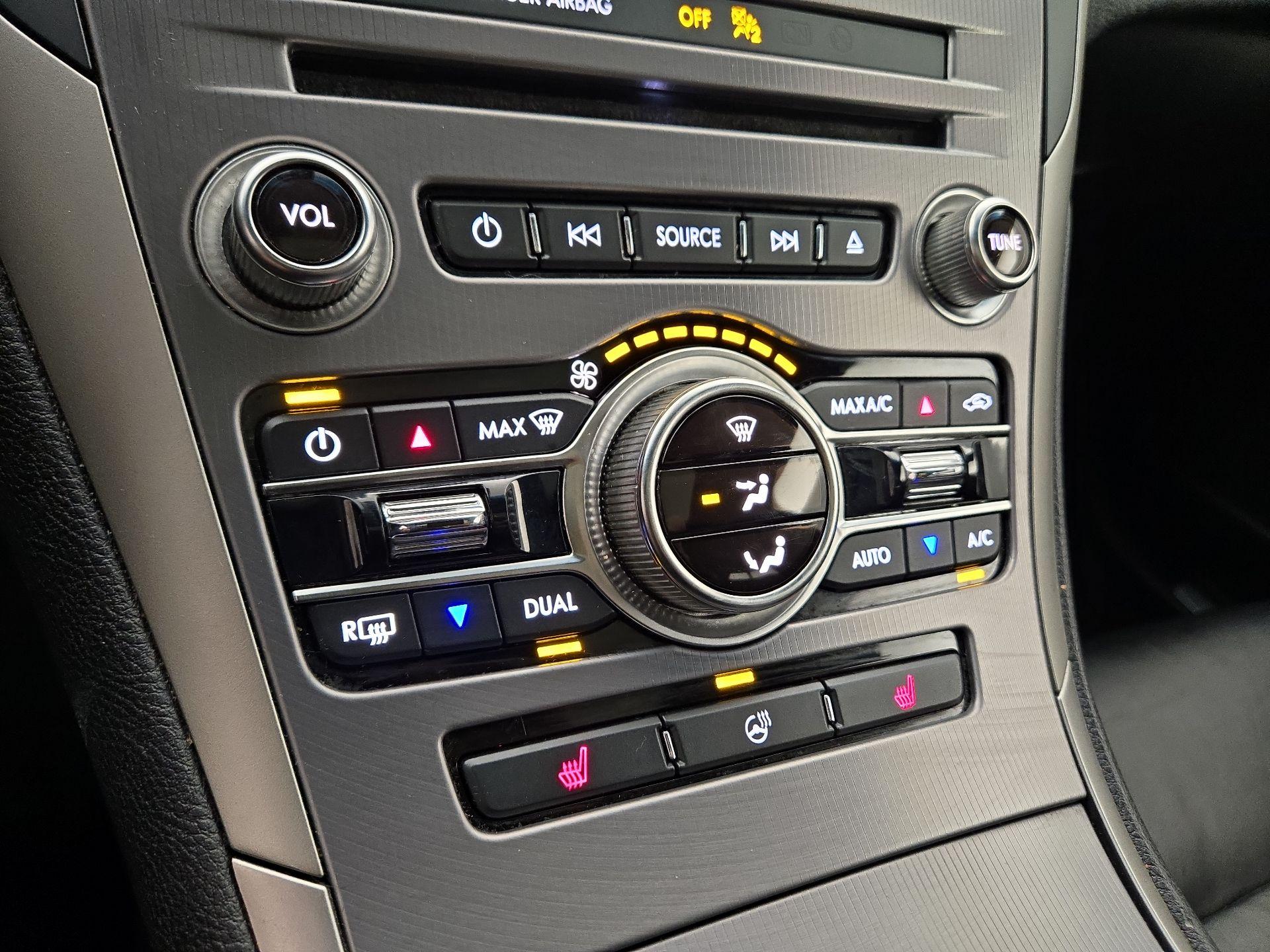 Thumbnail: 2019 Lincoln MKZ - 17