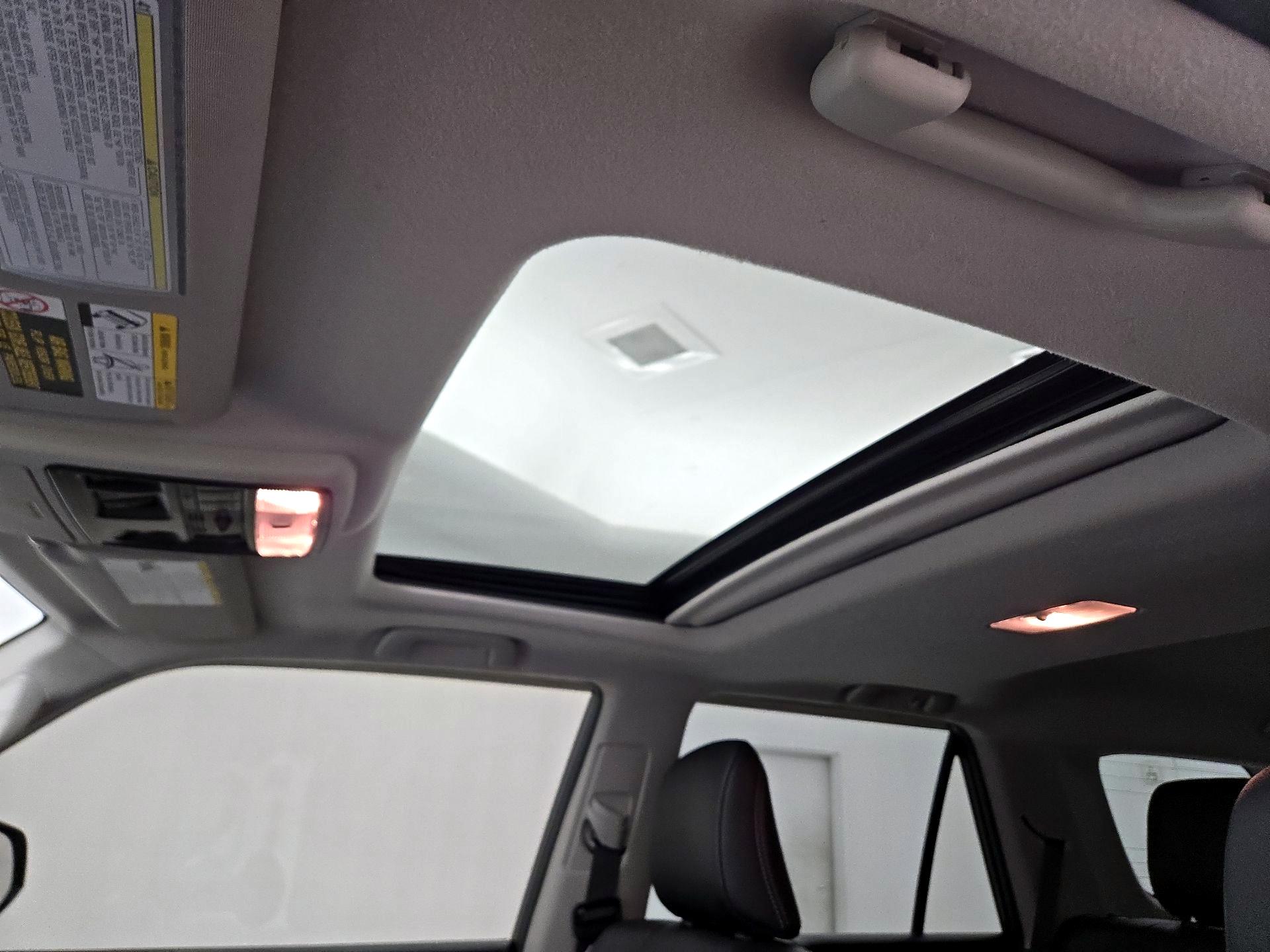 Thumbnail: 2021 Toyota 4Runner - 20