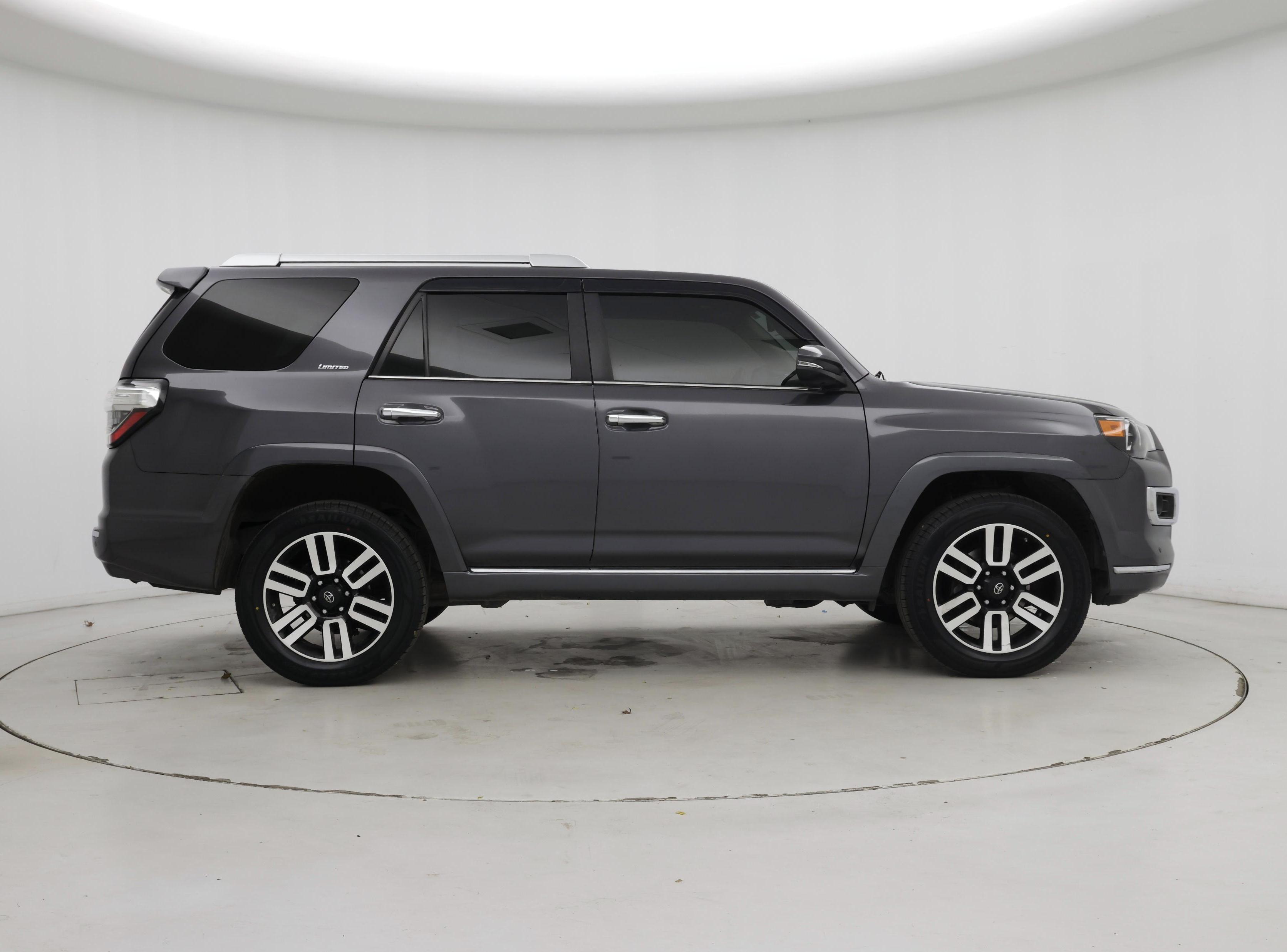 Thumbnail: 2021 Toyota 4Runner - 7