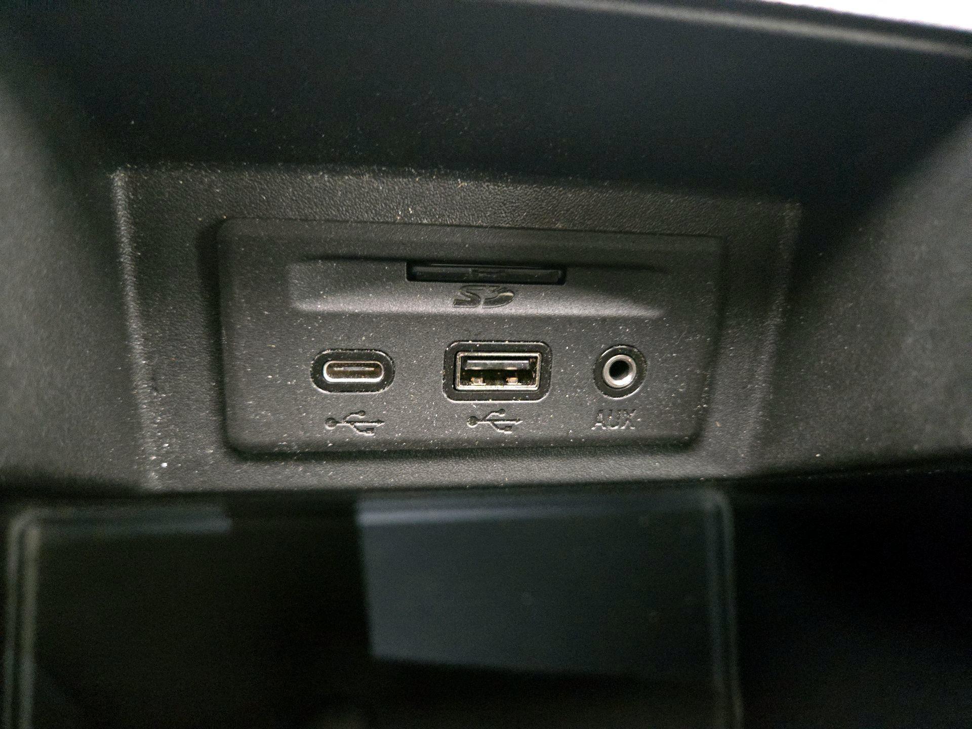 Thumbnail: 2021 GMC Sierra 1500 - 19