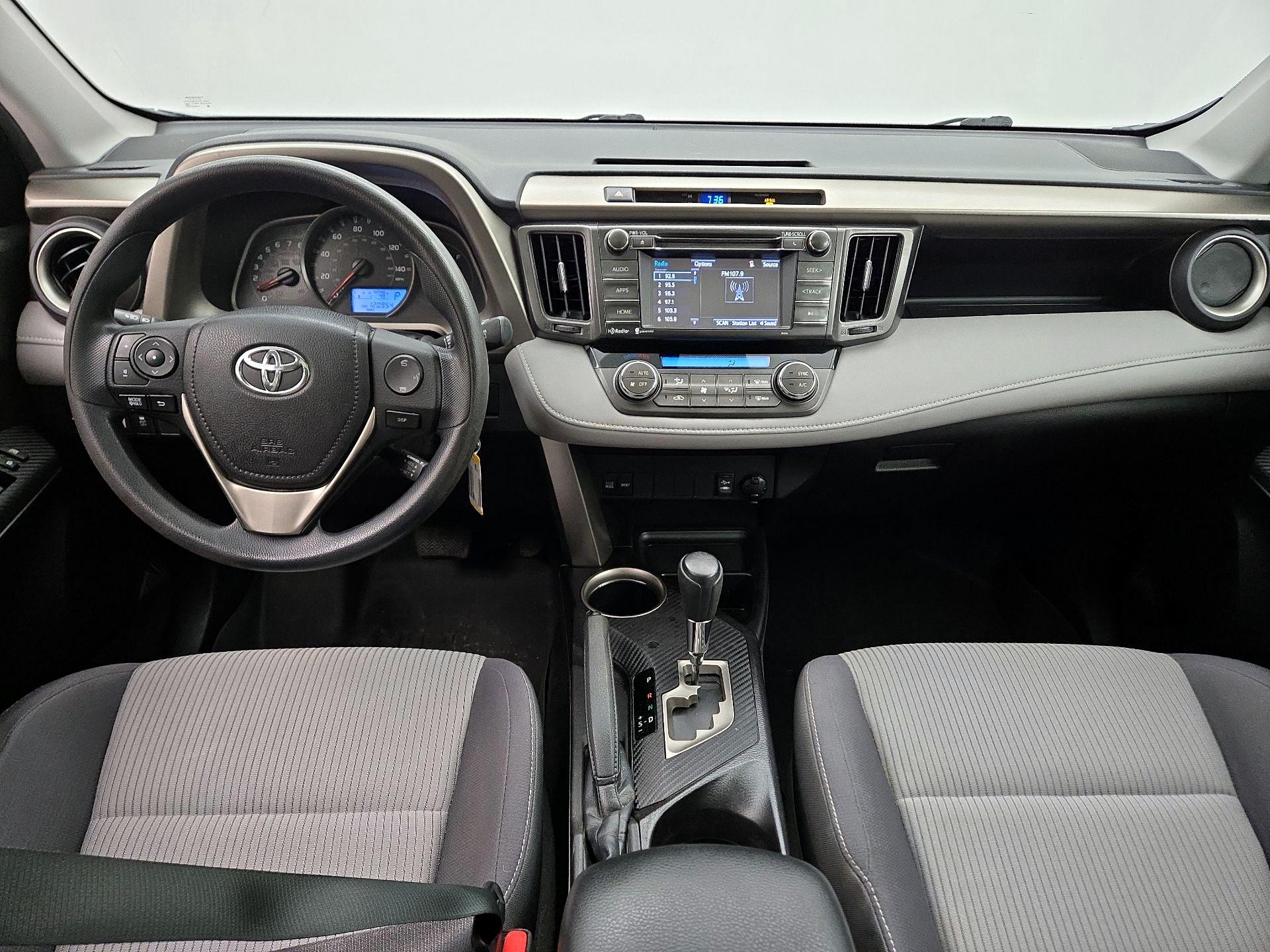 Thumbnail: 2014 Toyota RAV4 - 9