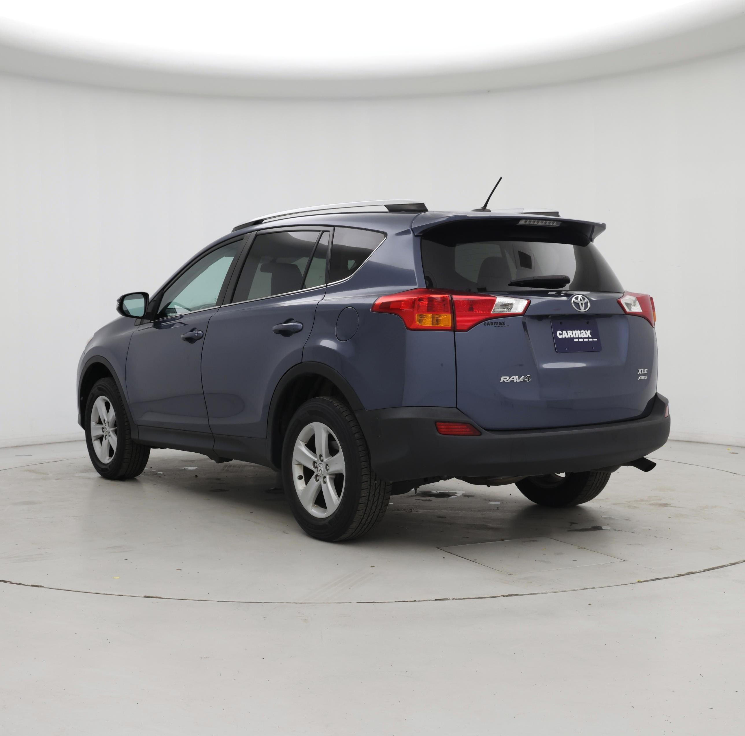 Thumbnail: 2014 Toyota RAV4 - 2
