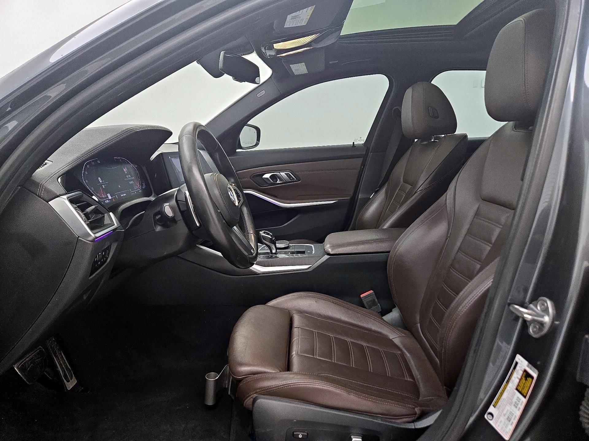 Thumbnail: 2019 BMW 3 Series - 11