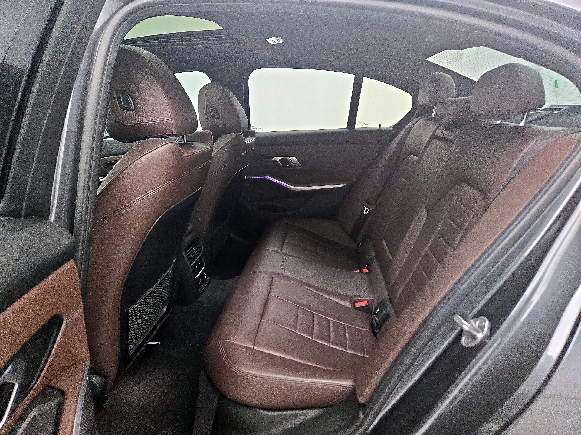 Thumbnail: 2019 BMW 3 Series - 20