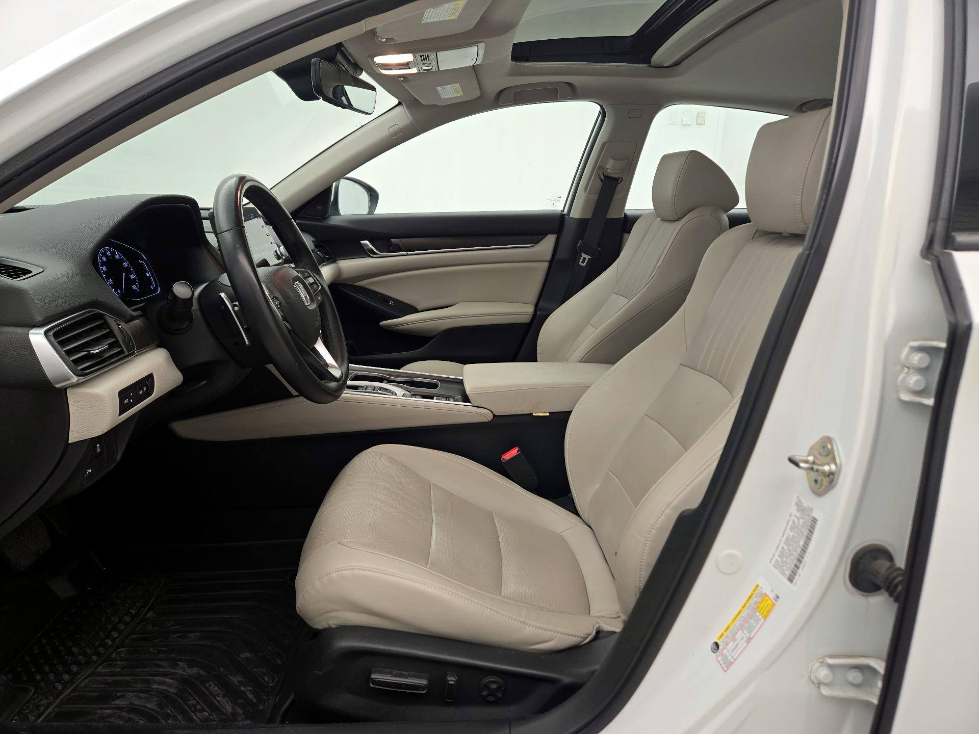 Thumbnail: 2019 Honda Accord - 11