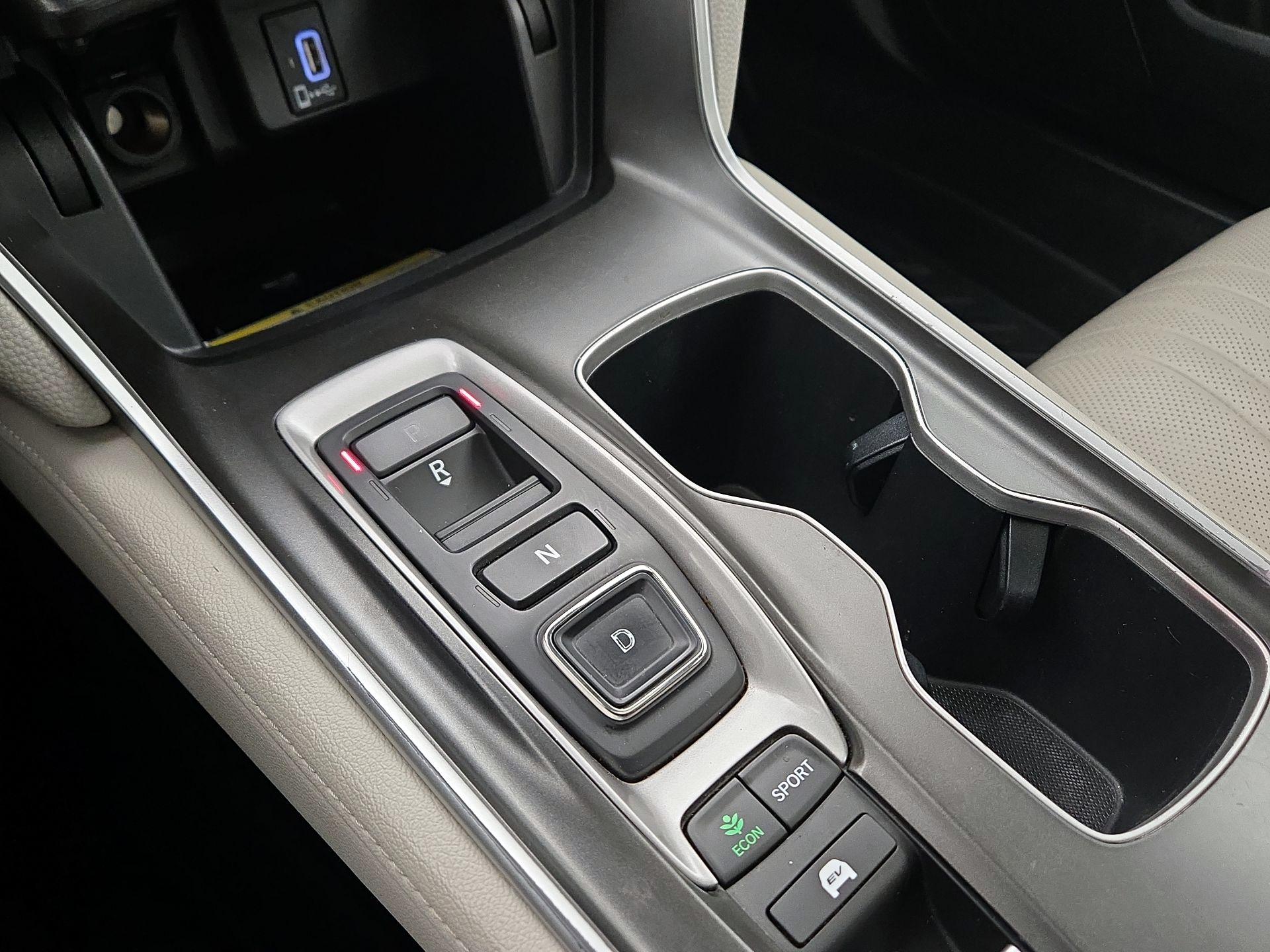 Thumbnail: 2019 Honda Accord - 17
