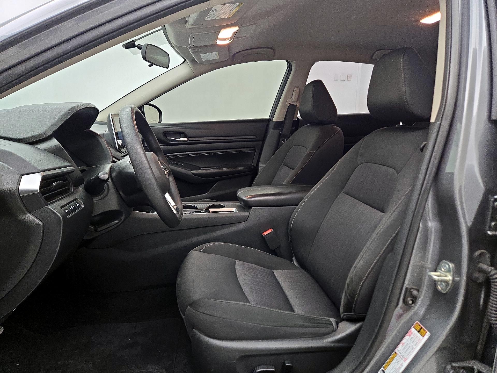 Thumbnail: 2019 Nissan Altima - 11