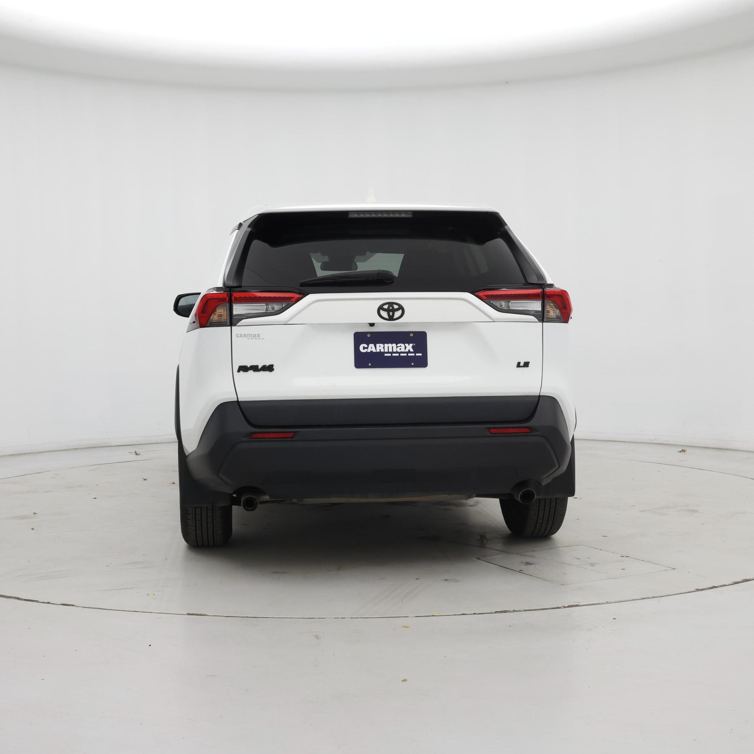 Thumbnail: 2022 Toyota RAV4 - 6