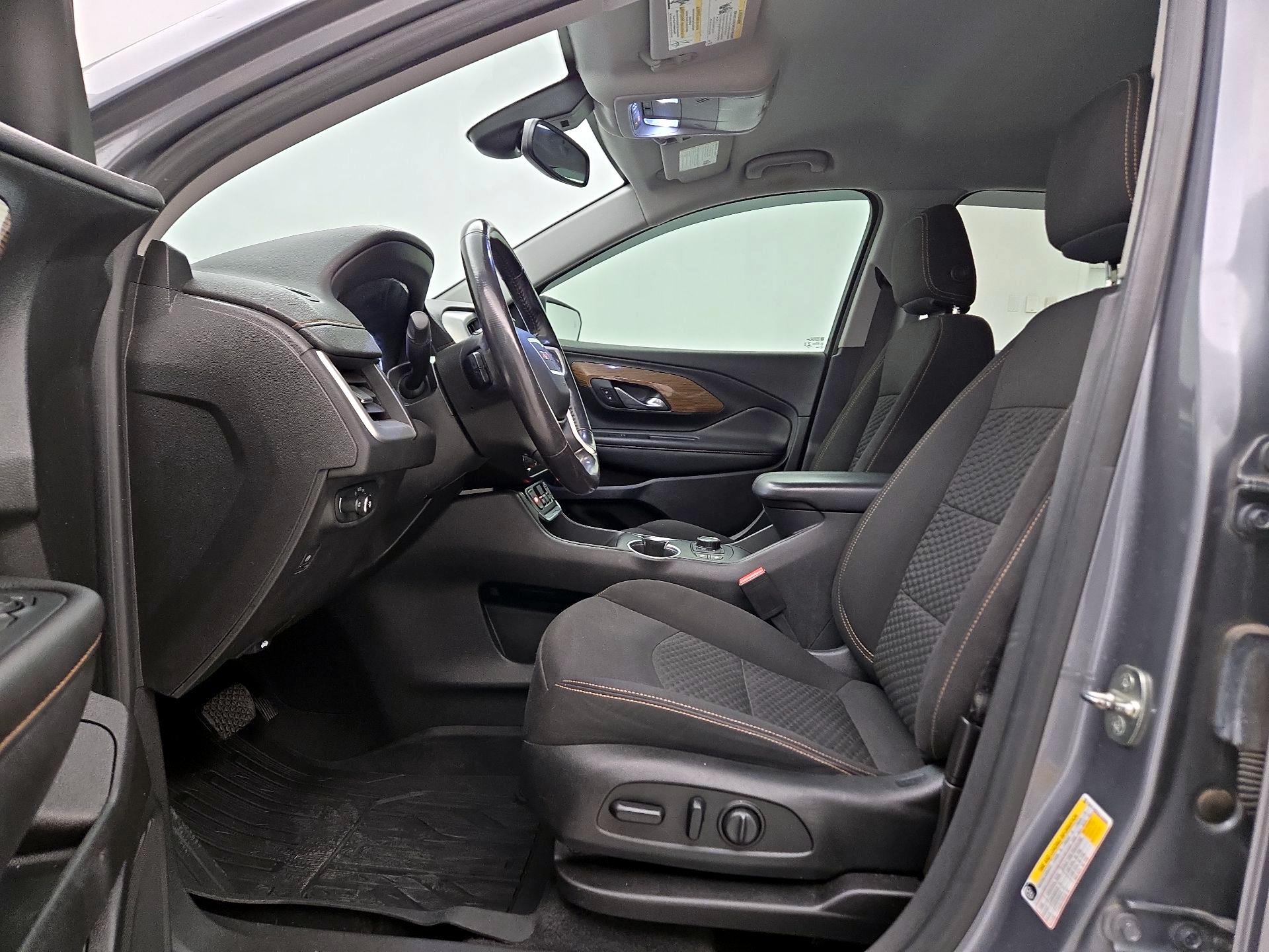 Thumbnail: 2020 GMC Terrain - 11