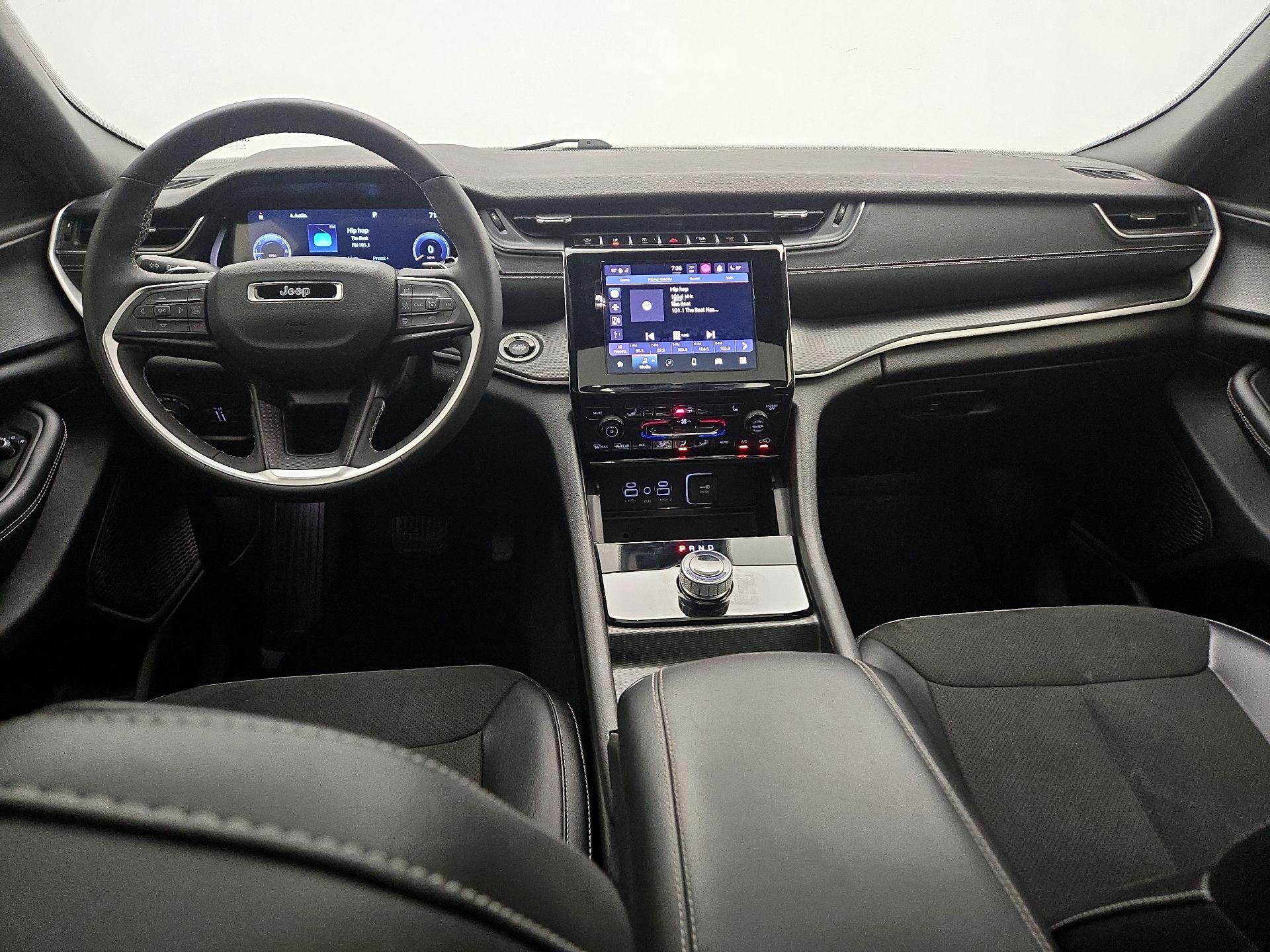 Thumbnail: 2024 Jeep Grand Cherokee L - 9