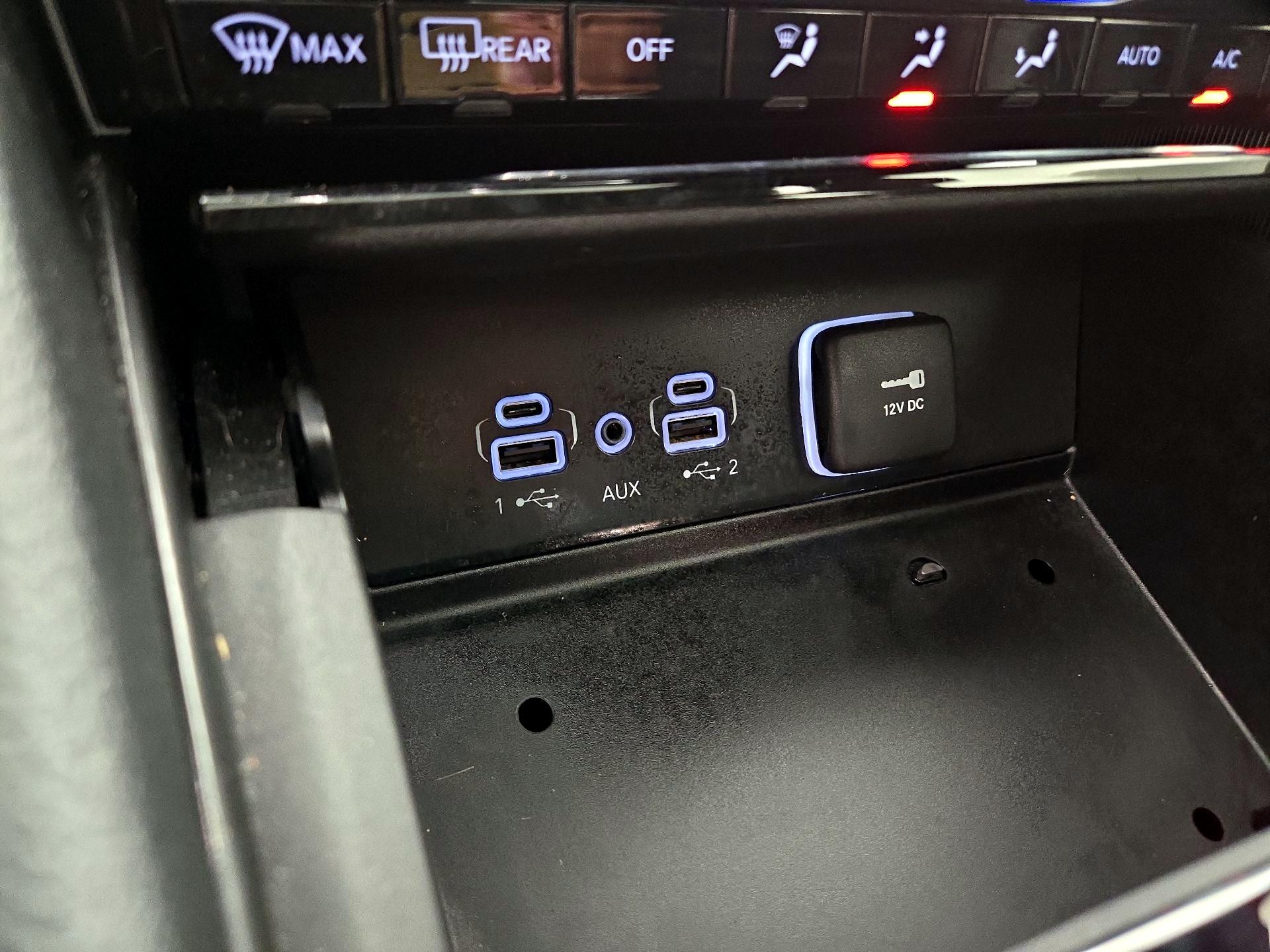 Thumbnail: 2024 Jeep Grand Cherokee L - 18